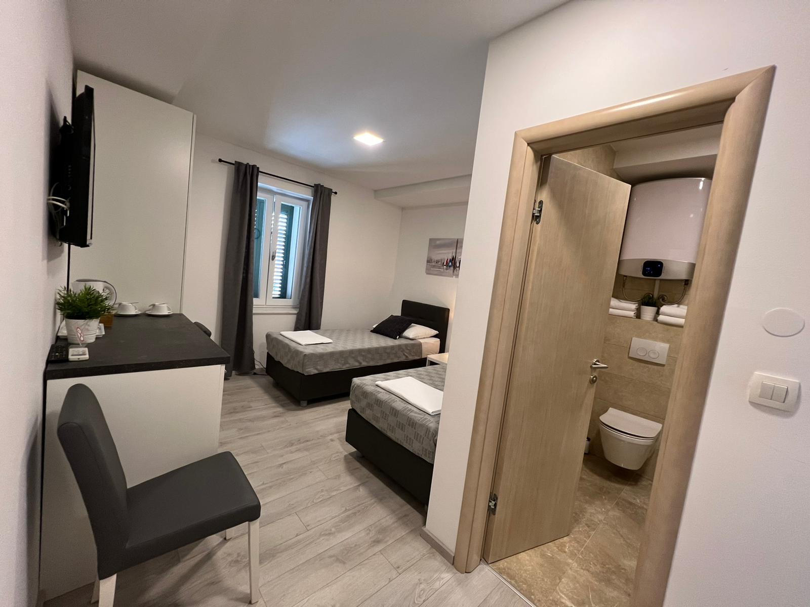 Apartments and Rooms Adriatic Suites 80461-S5