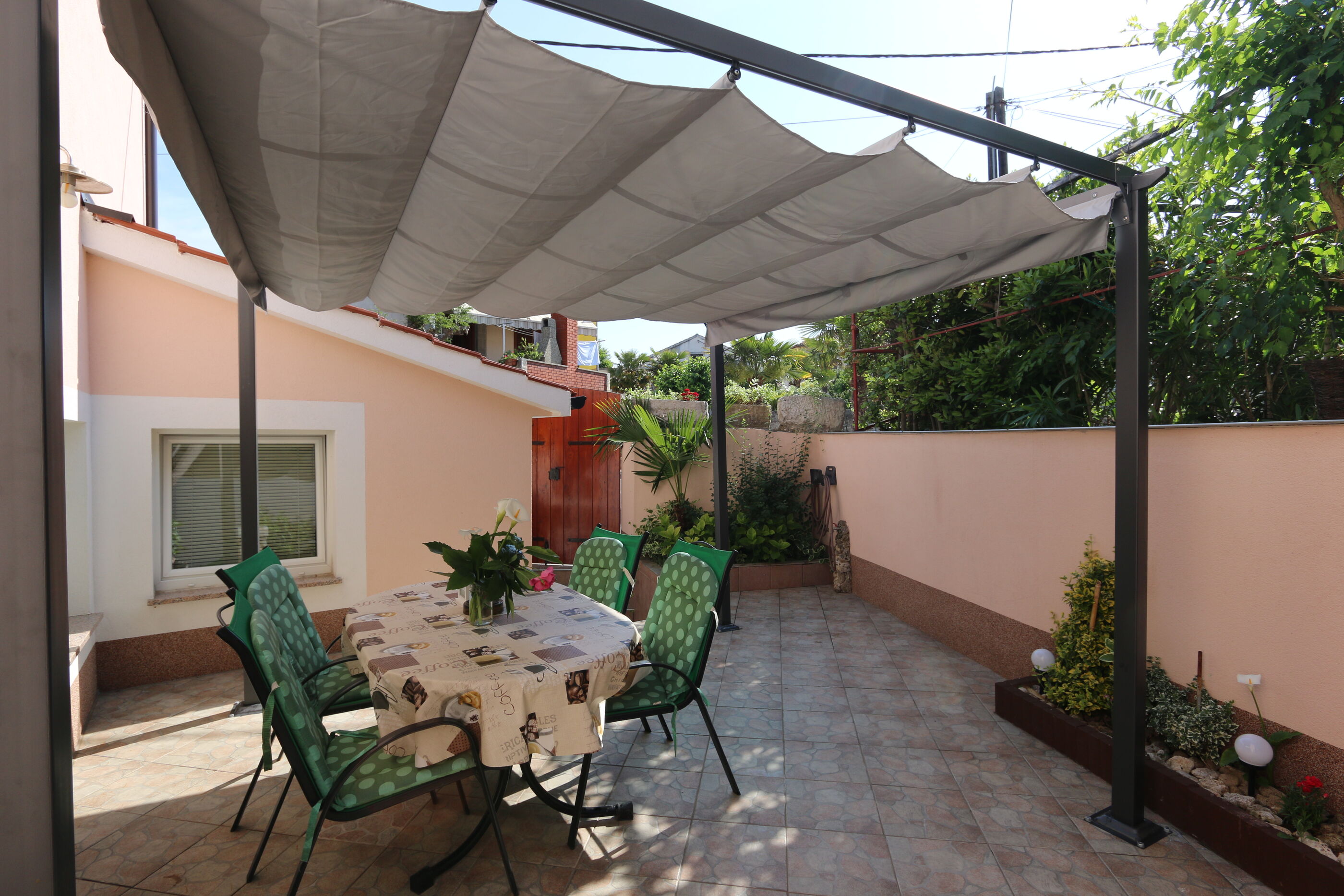 Apartments Ticak 60255-A1