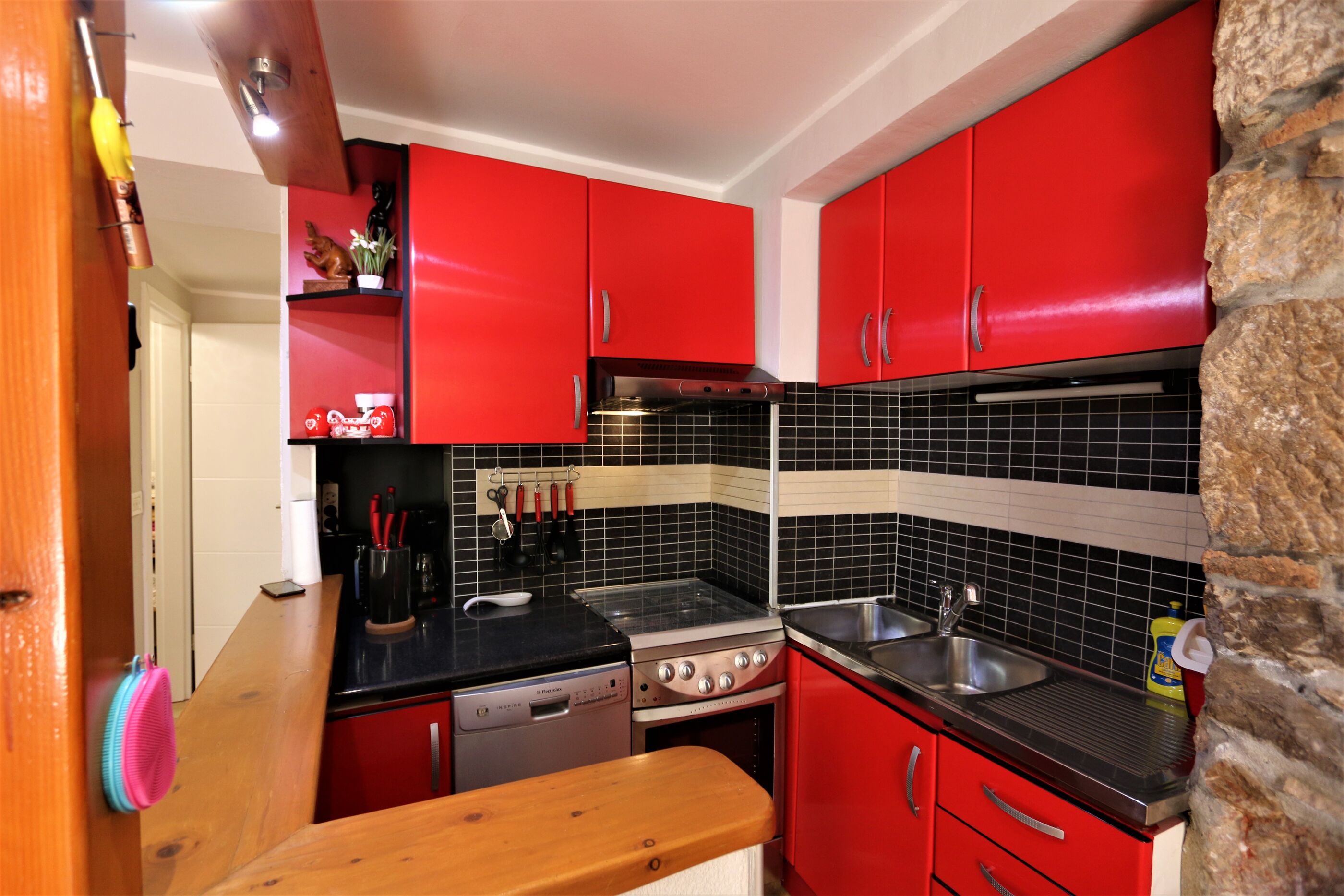 Apartments Ticak 60255-A1