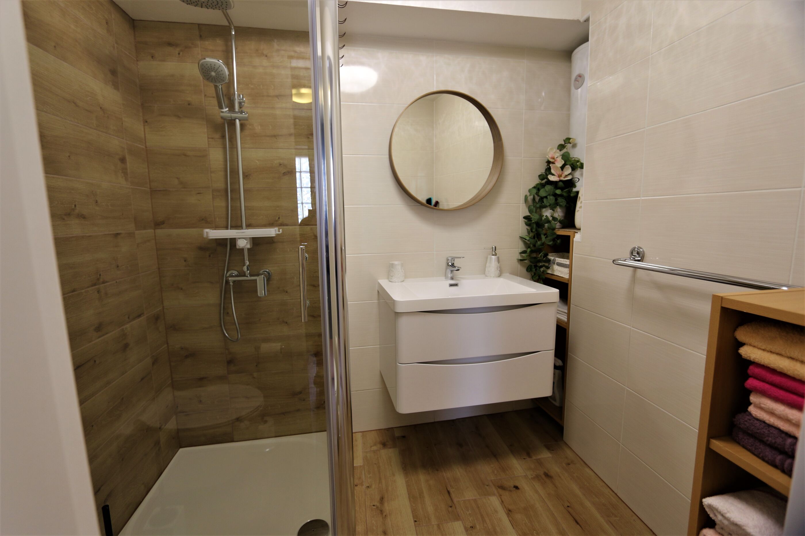 Apartments Ticak 60255-A1