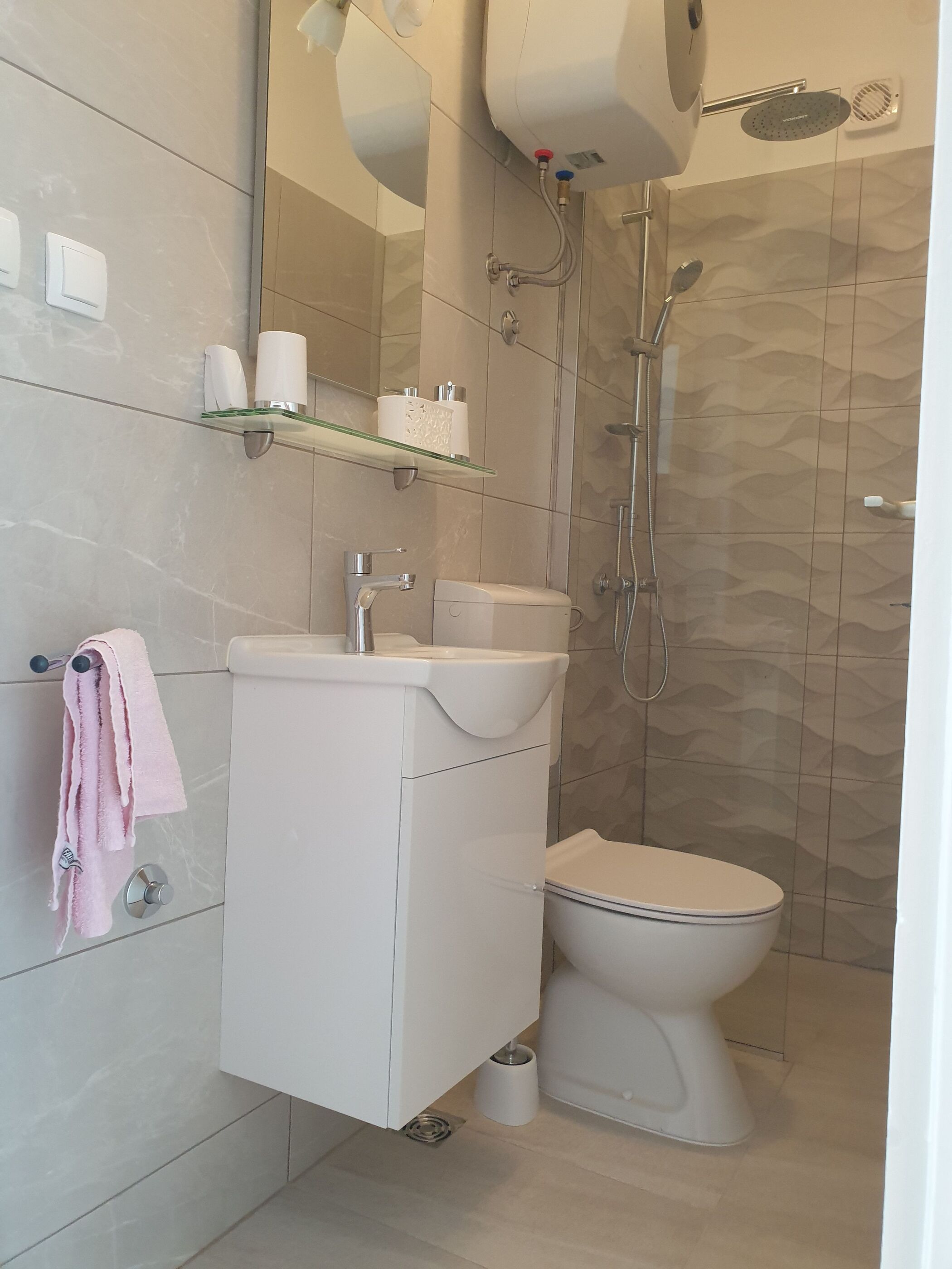 Apartments Dragan 83451-A1