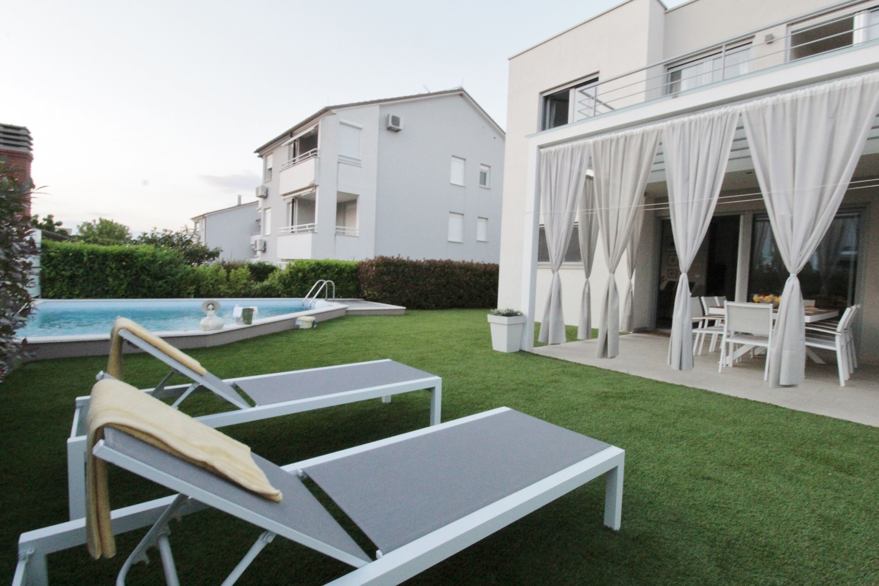 Villa Pura Vida 84554-A1