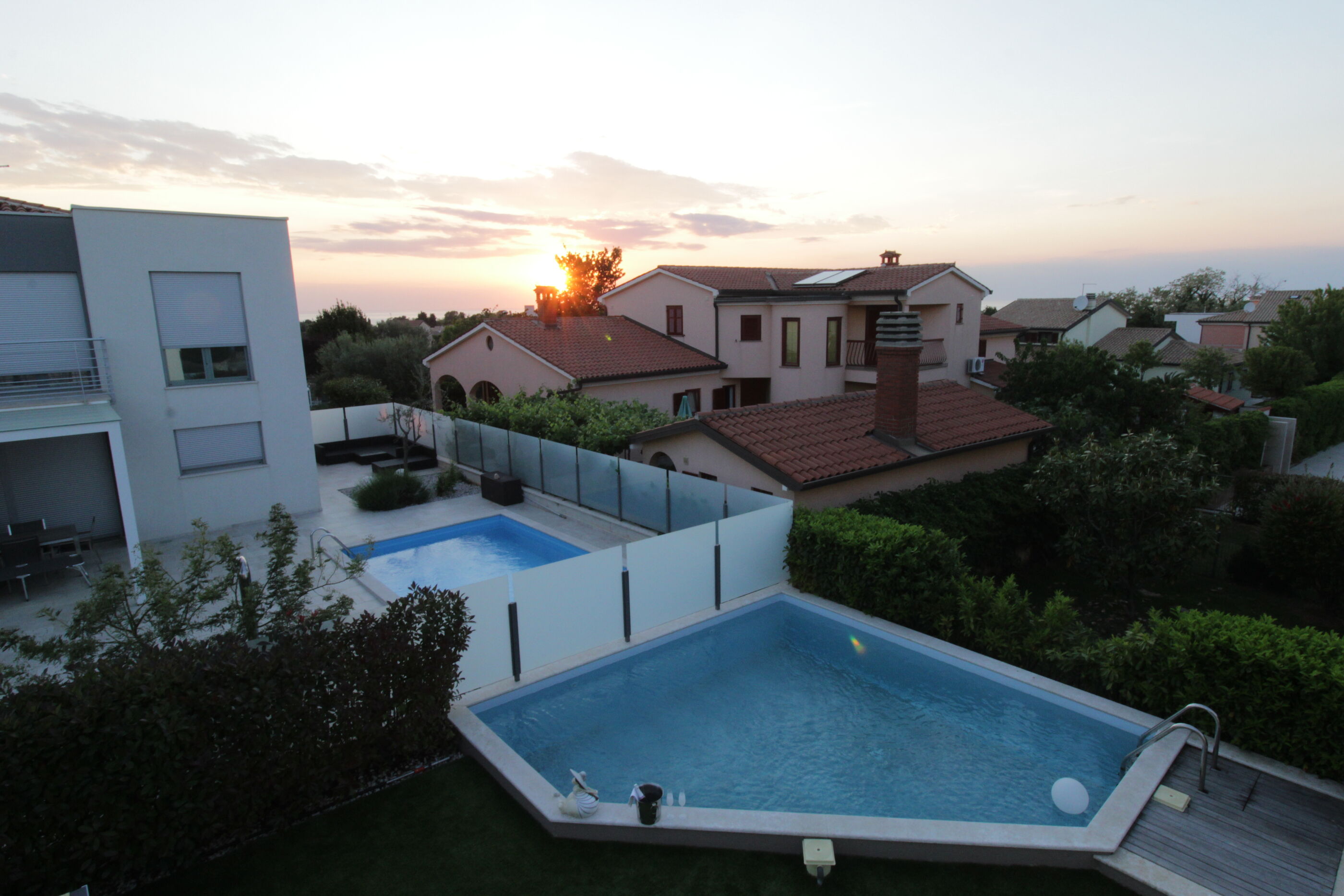 Villa Pura Vida 84554-A1