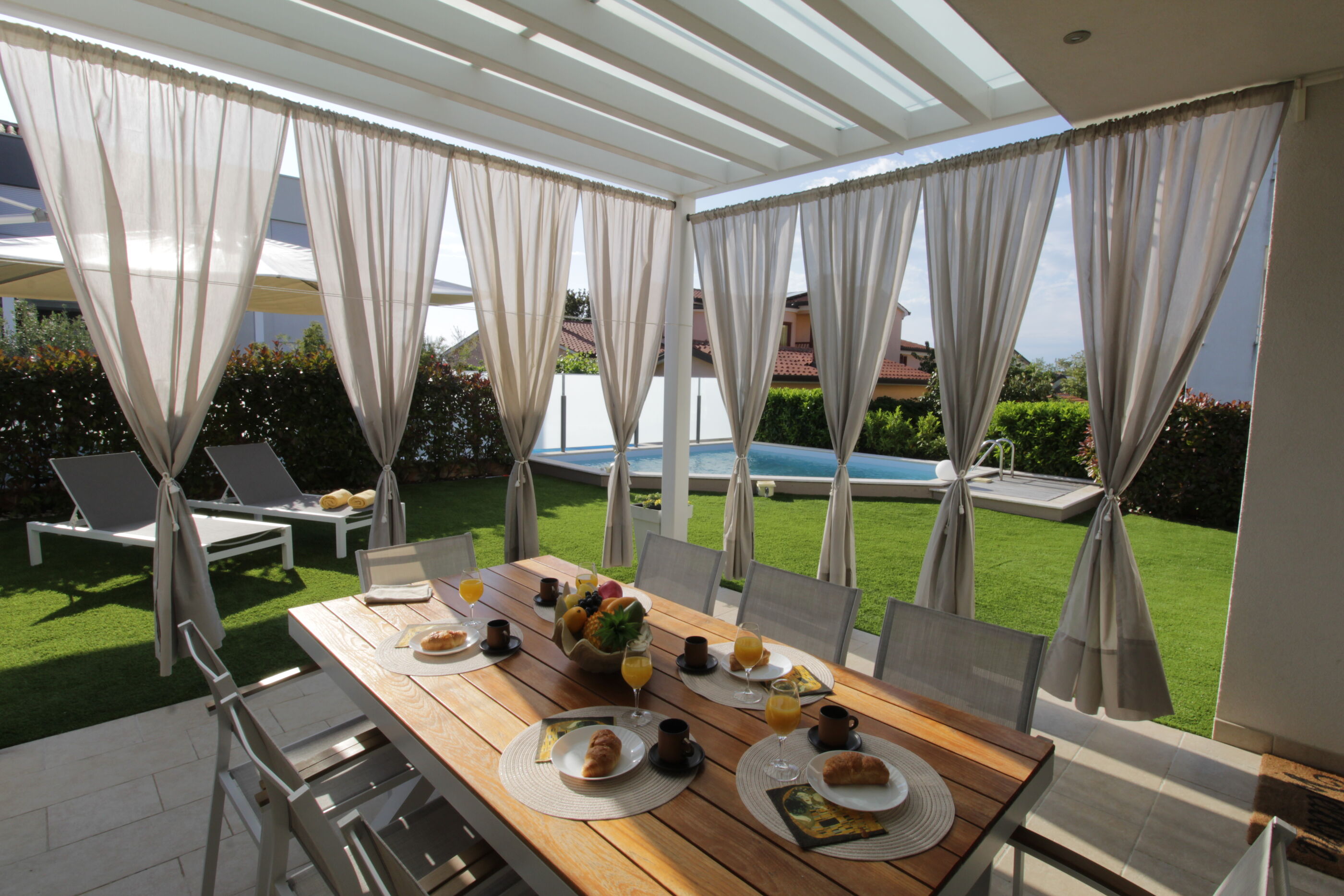 Villa Pura Vida 84554-A1