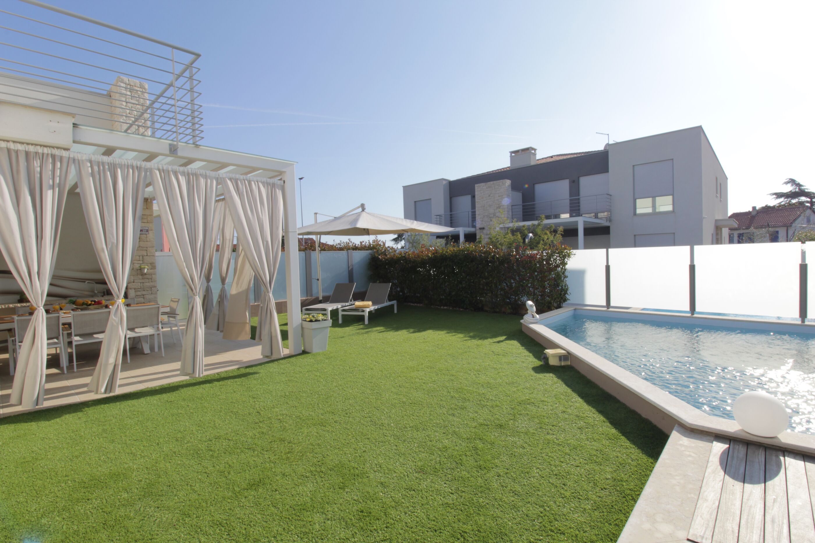 Villa Pura Vida 84554-A1