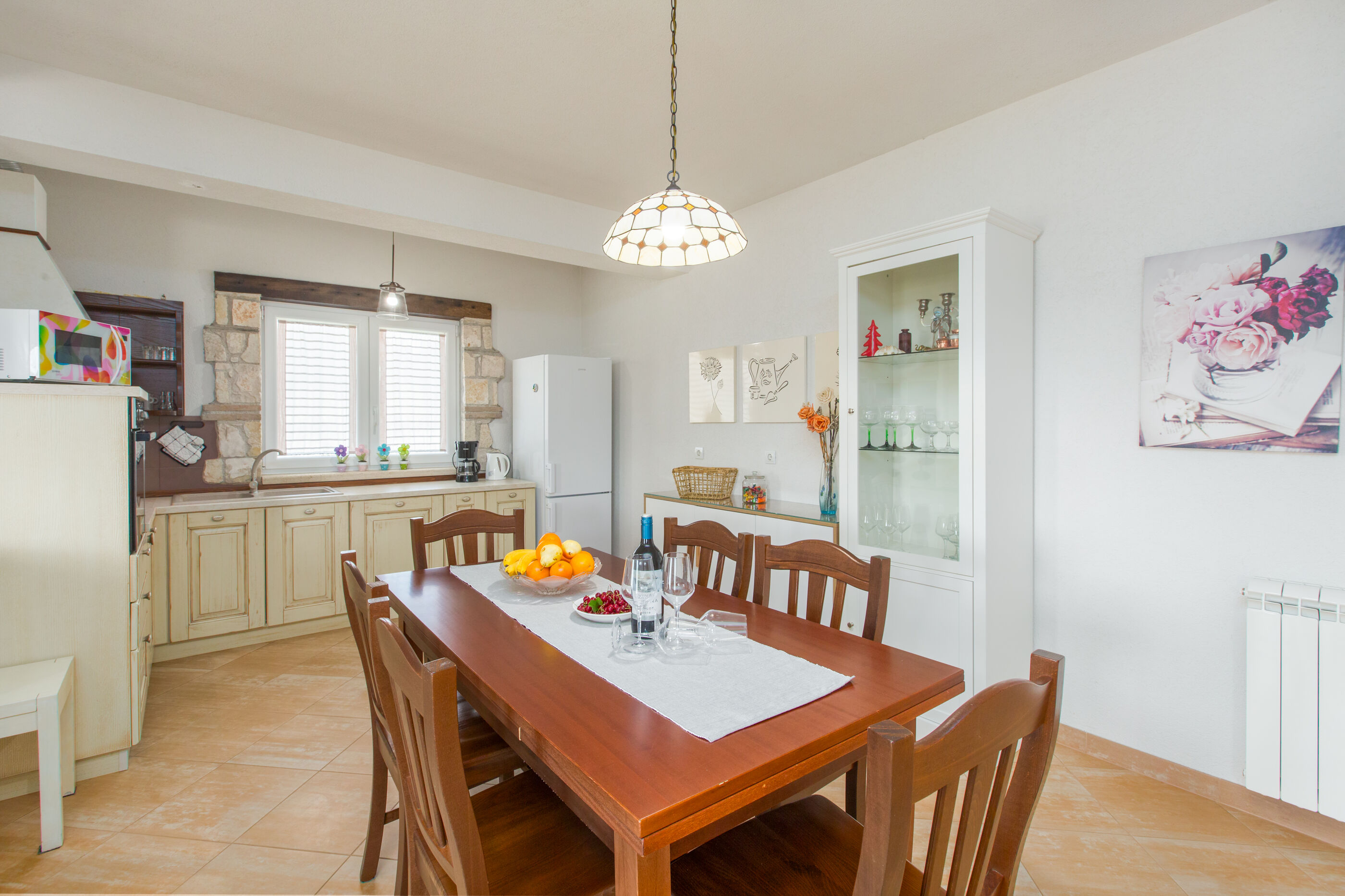 Villa Natura s bazenom okružena zelenilom 83584-K1