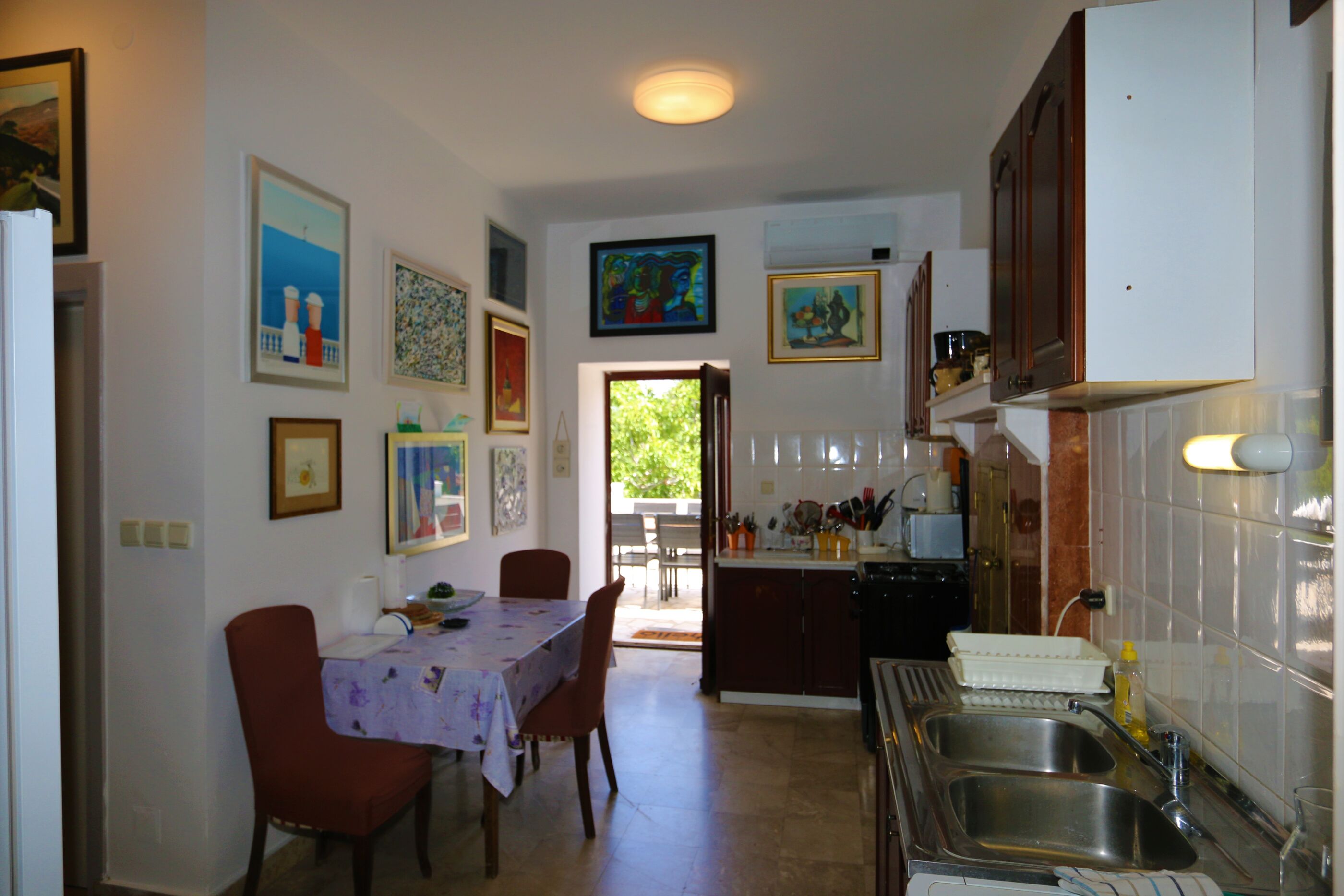 Apartments Ljuština 10025-A1