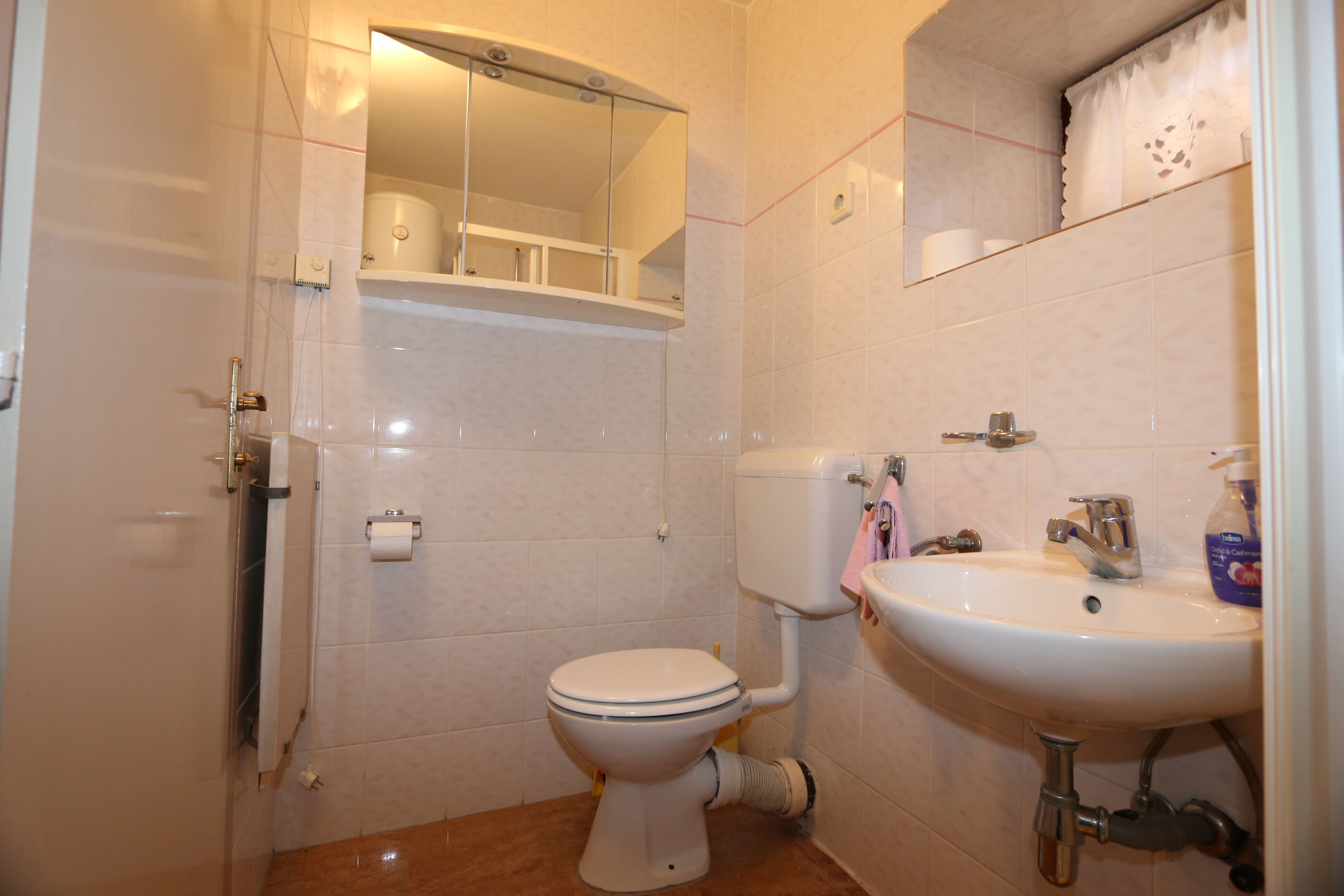 Apartments Ljuština 10025-A1