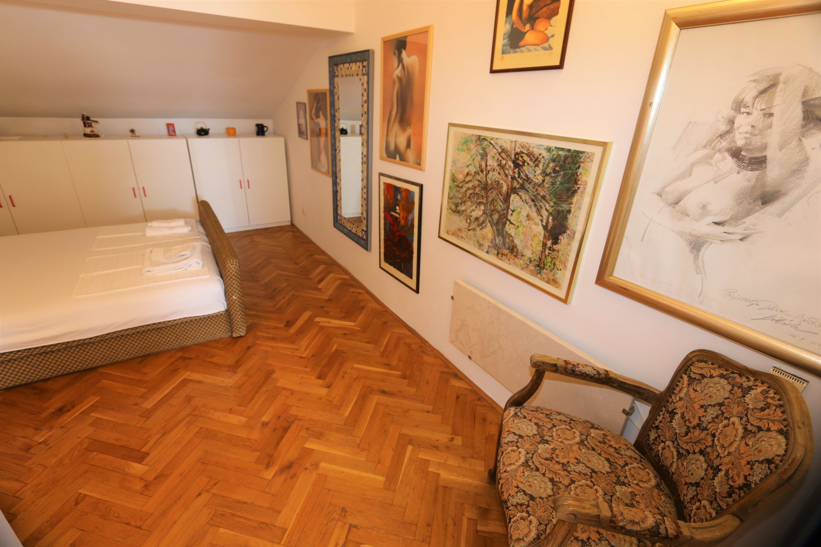 Apartments Ljuština 10025-A1
