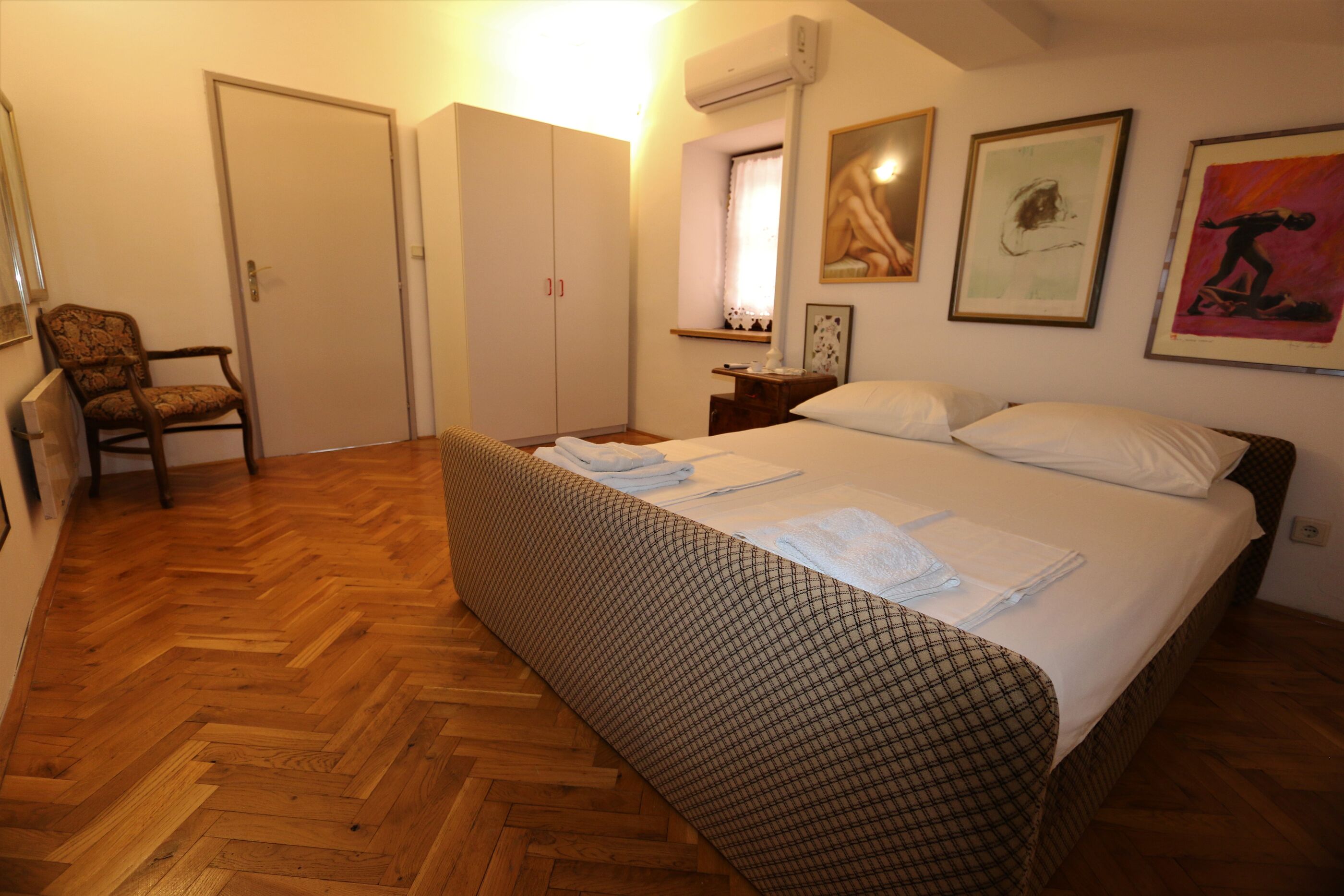 Apartments Ljuština 10025-A1
