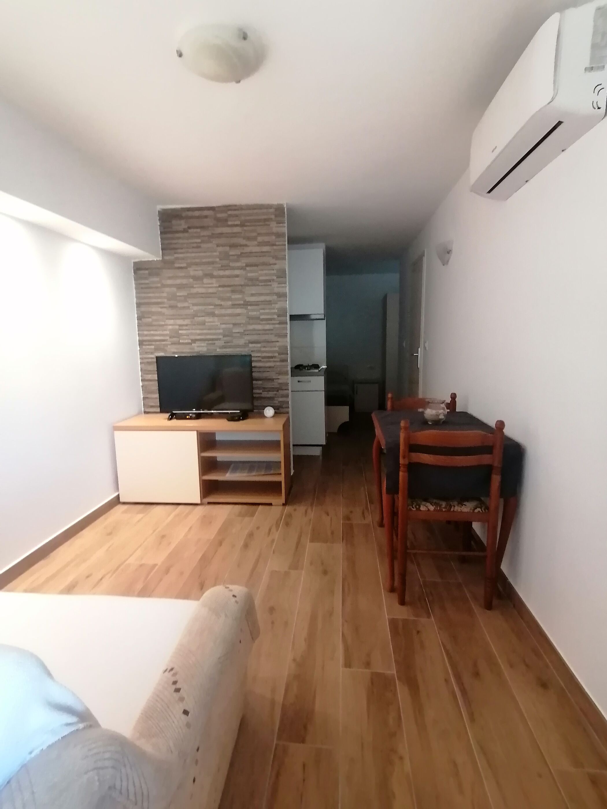 Apartment Dunny 62409-A2