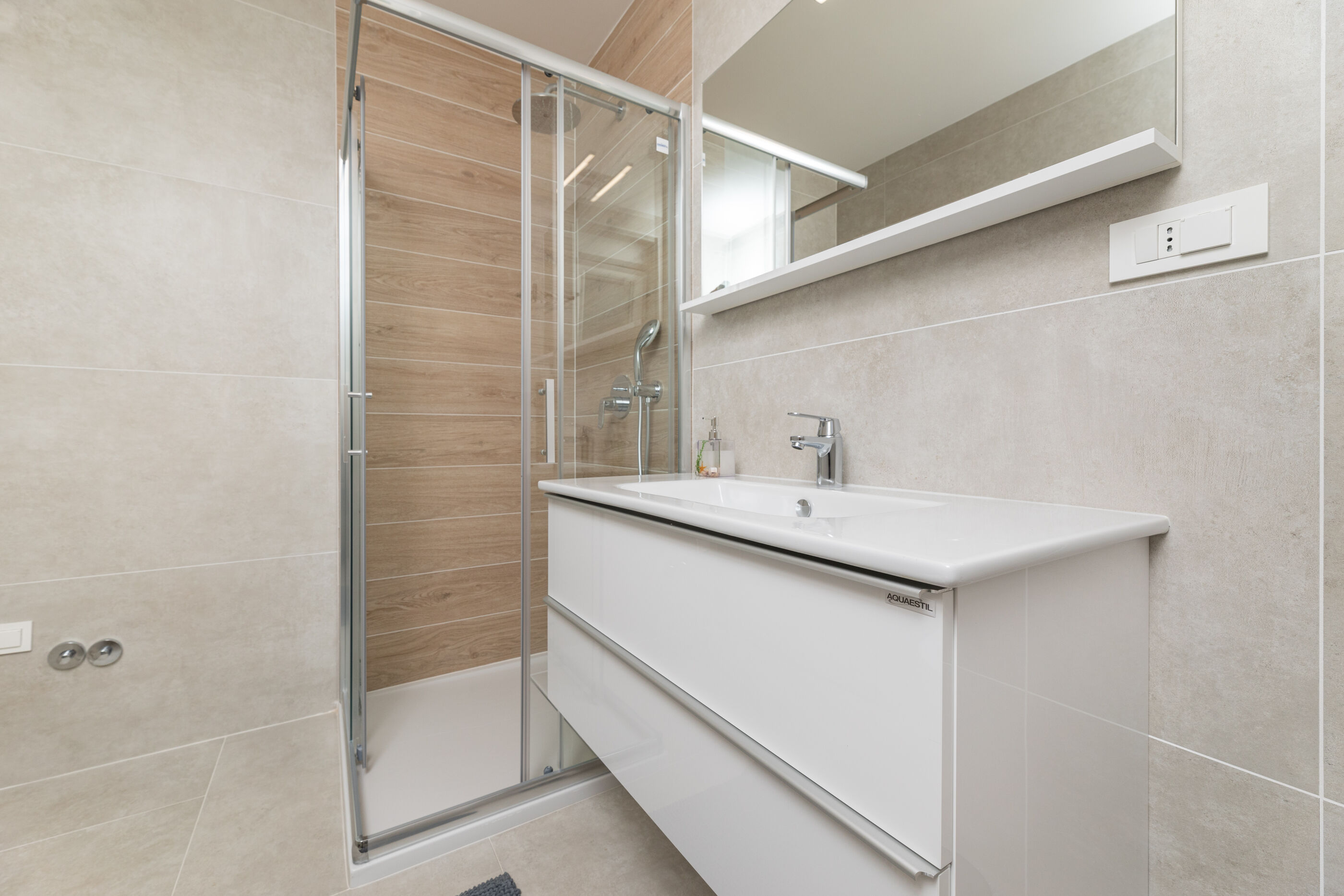 Apartments Sucic 2 49854-A1