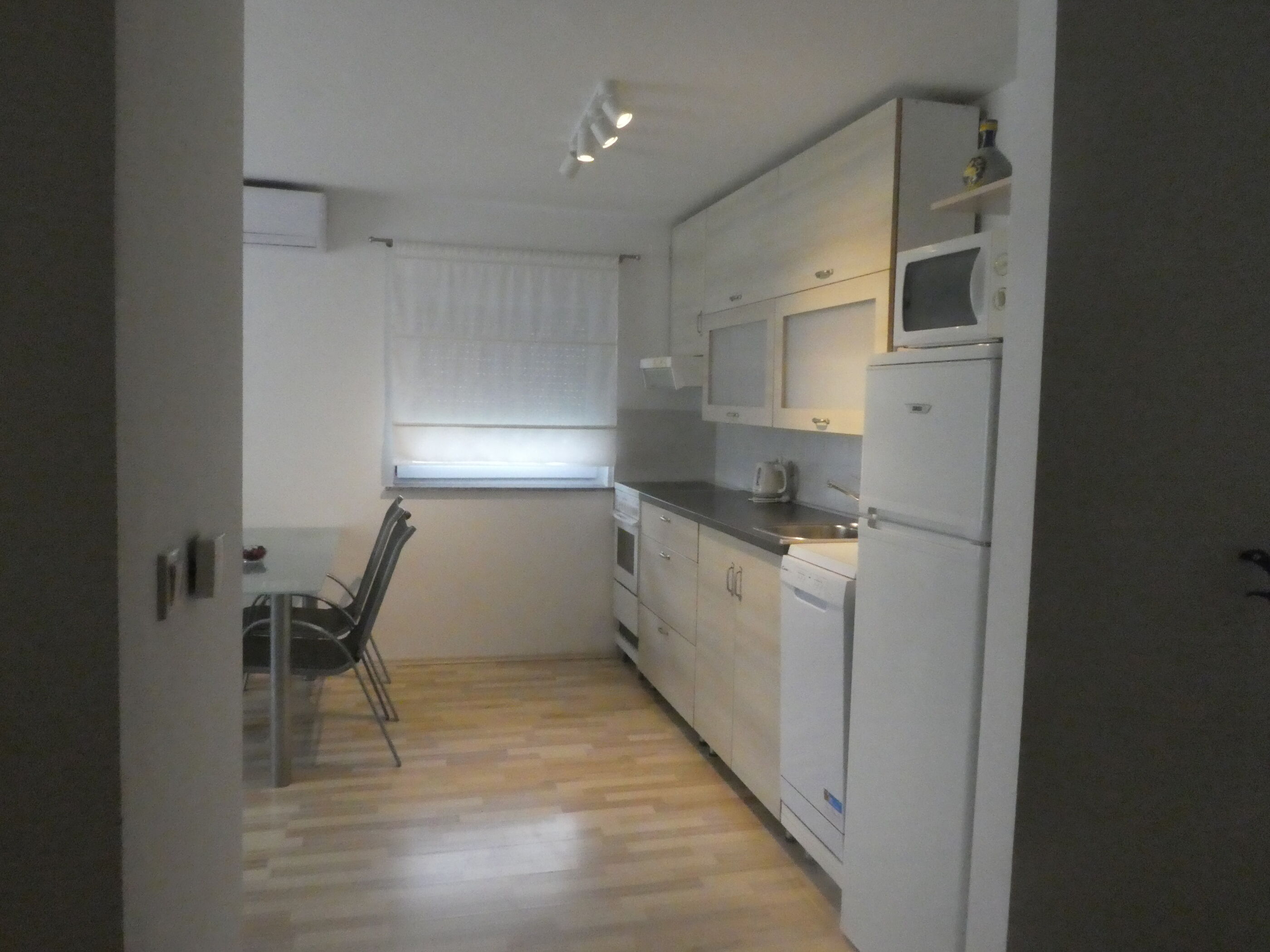 Apartment Dado 49856-A1