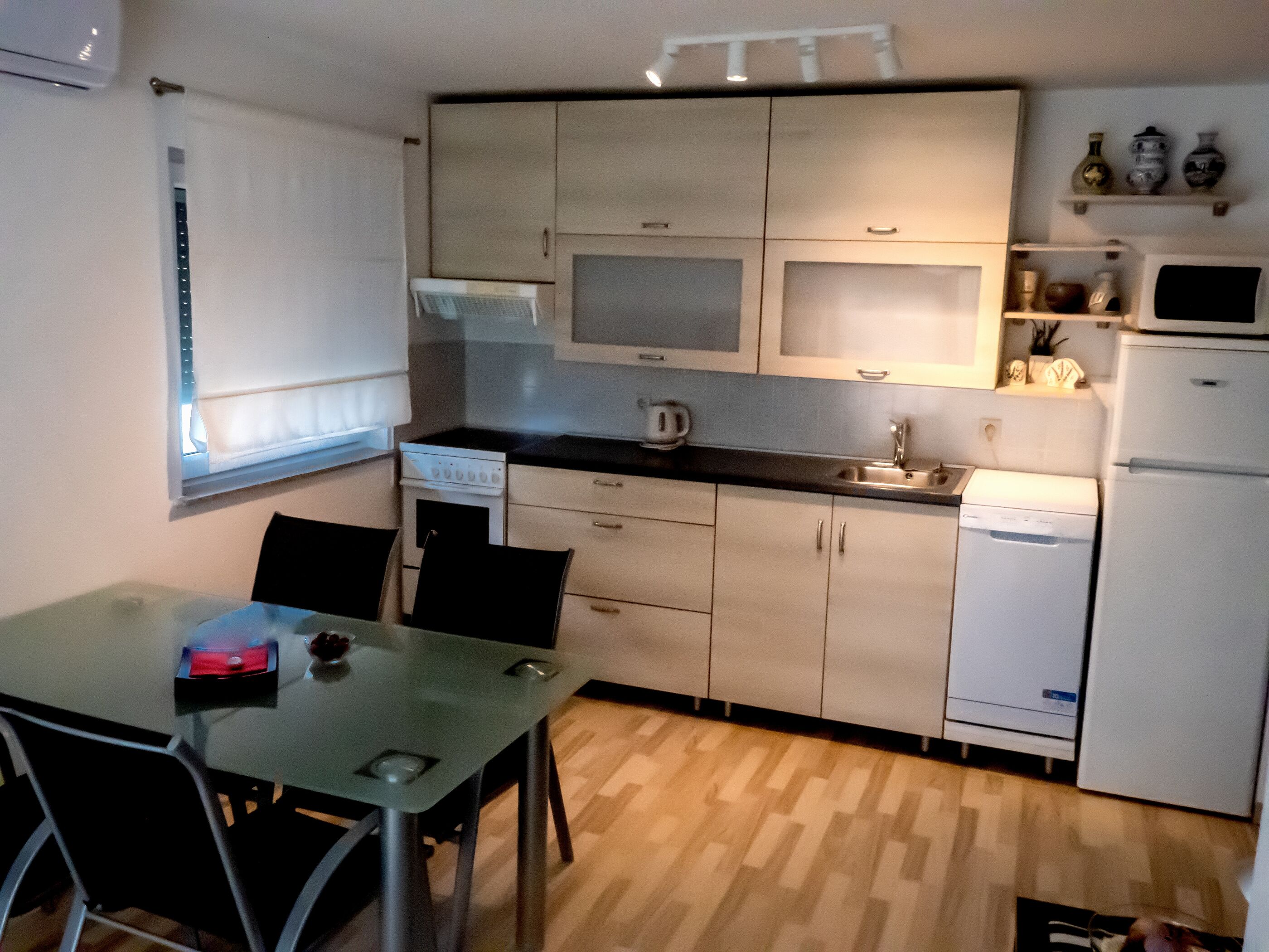 Apartment Dado 49856-A1