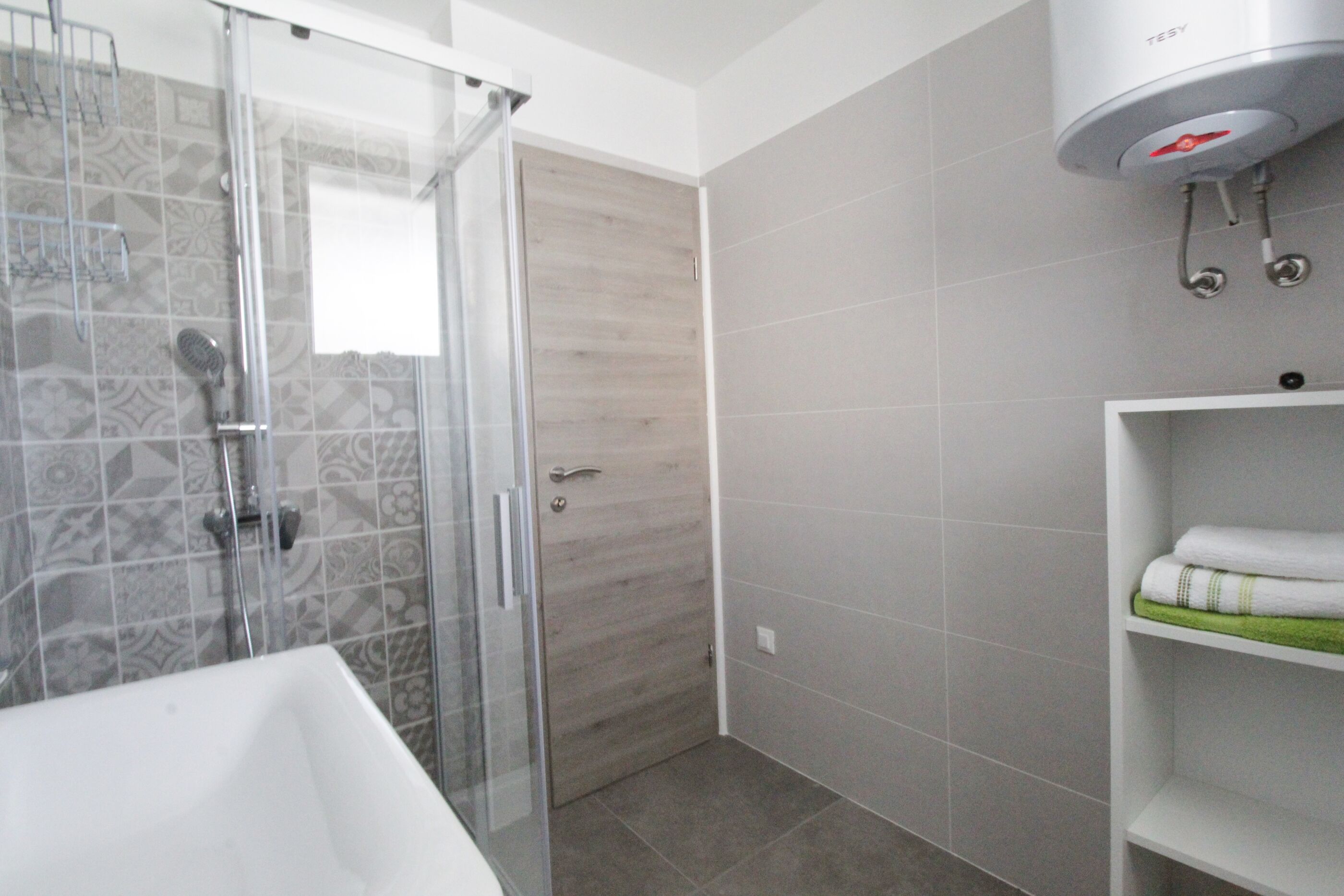 Apartments La mar Zambratija 84557-A1