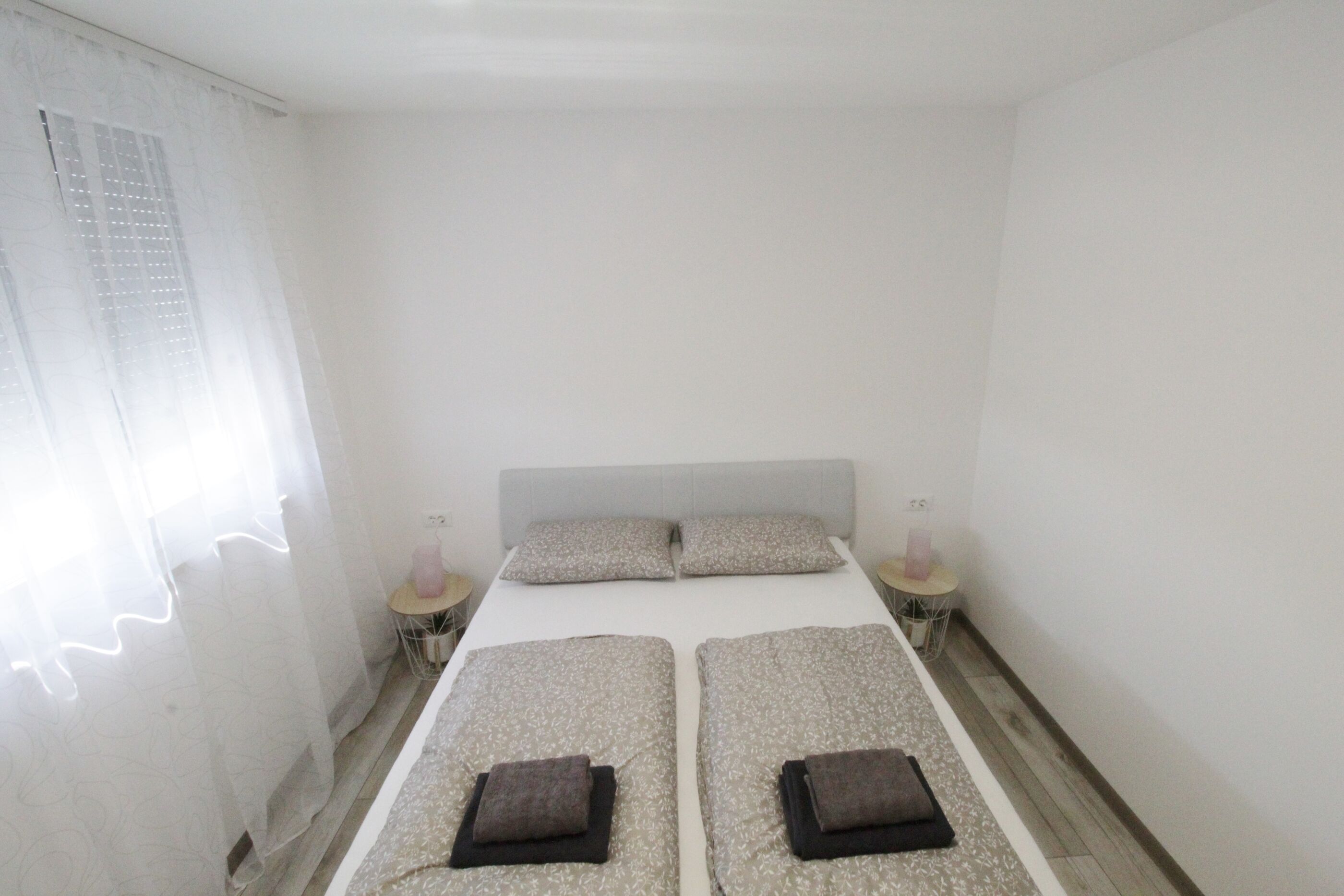 Apartments La mar Zambratija 84557-A1