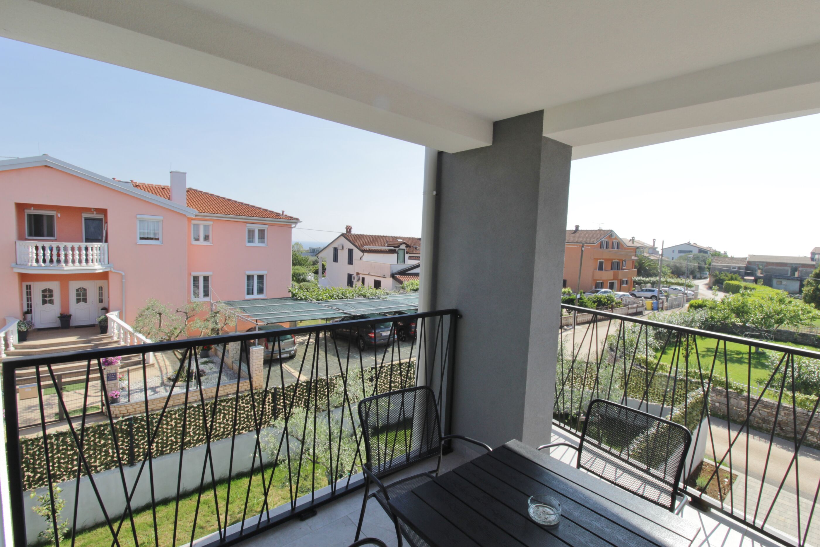 Apartments La mar Zambratija 84557-A1