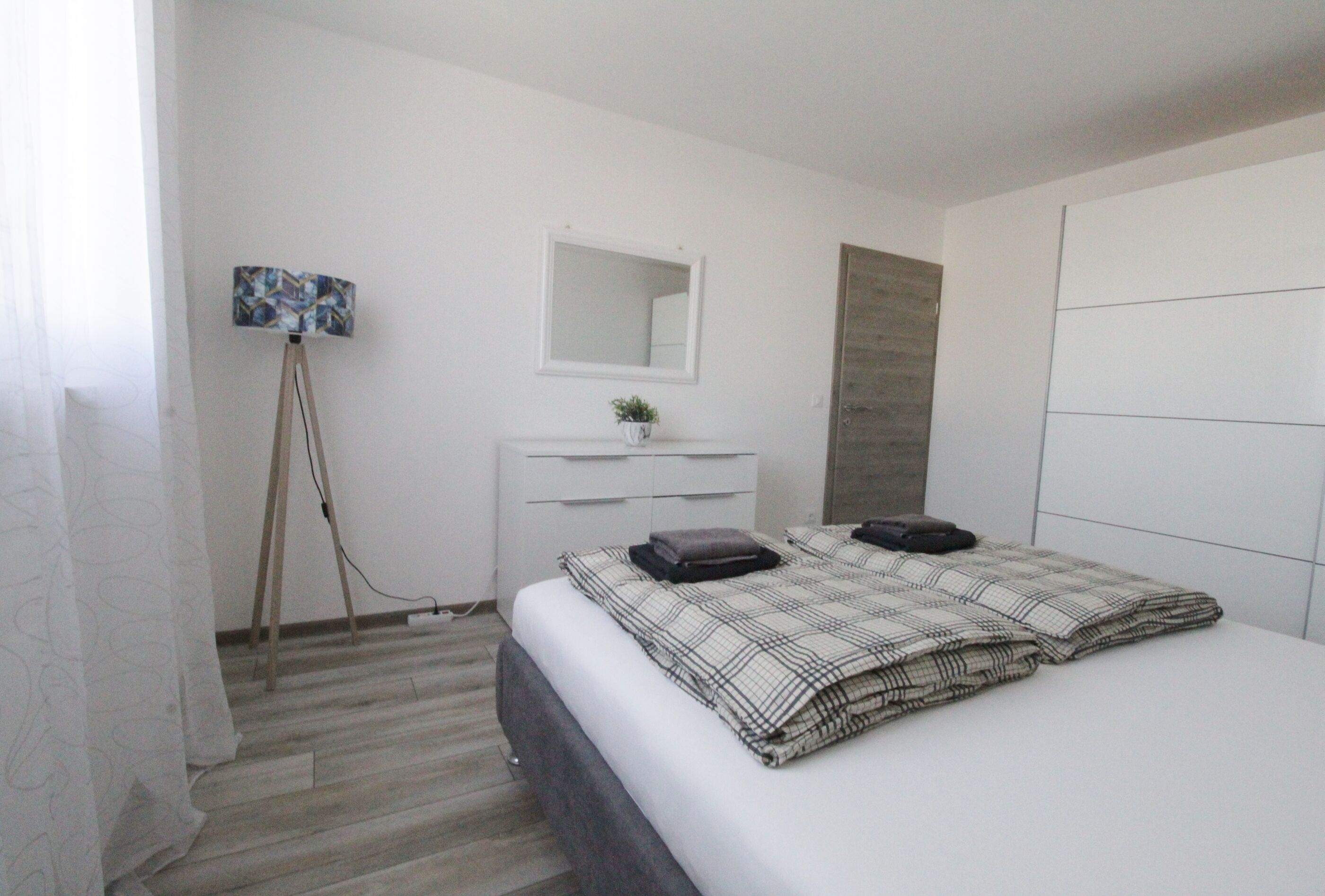 Apartments La mar Zambratija 84557-A2
