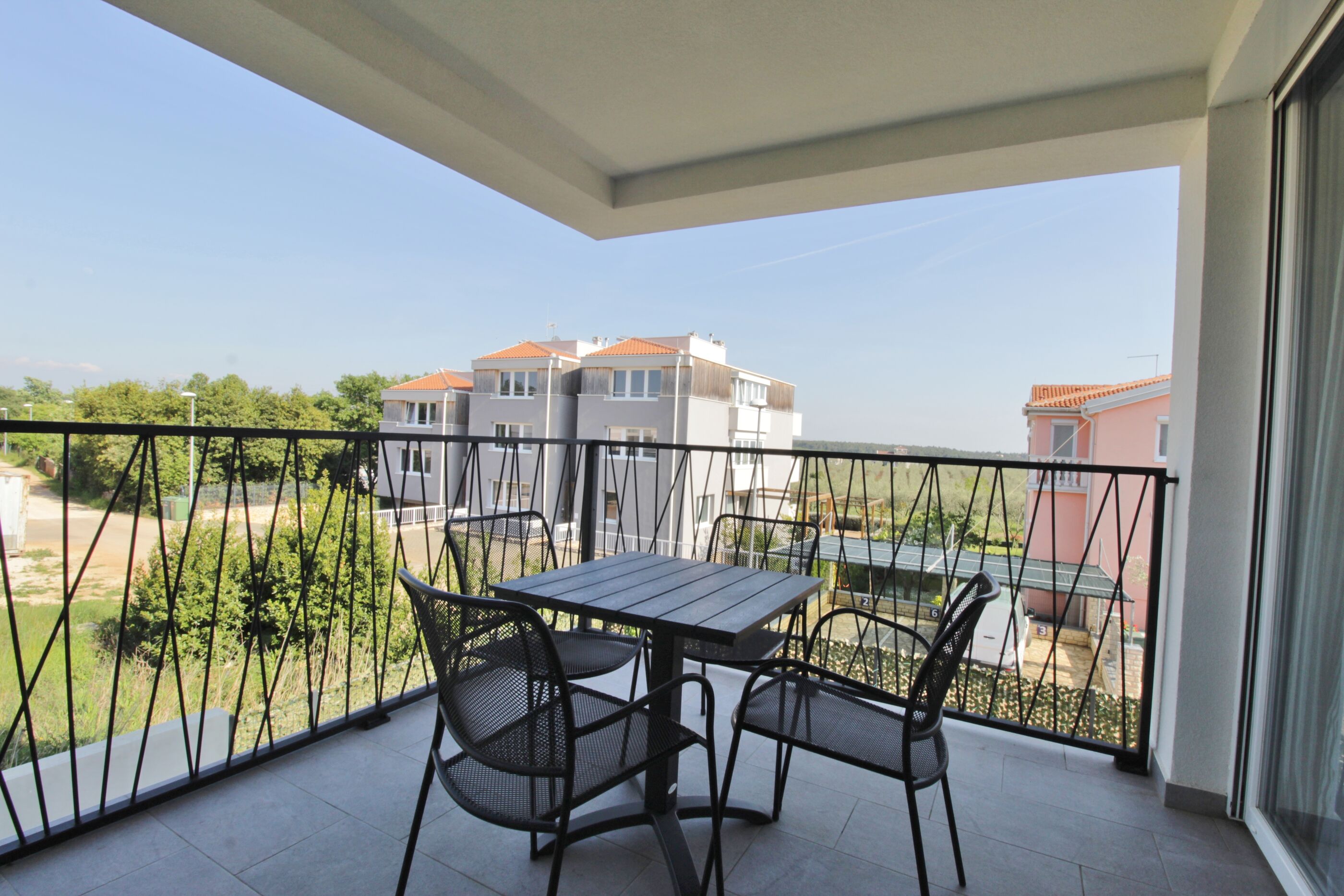 Apartments La mar Zambratija 84557-A2