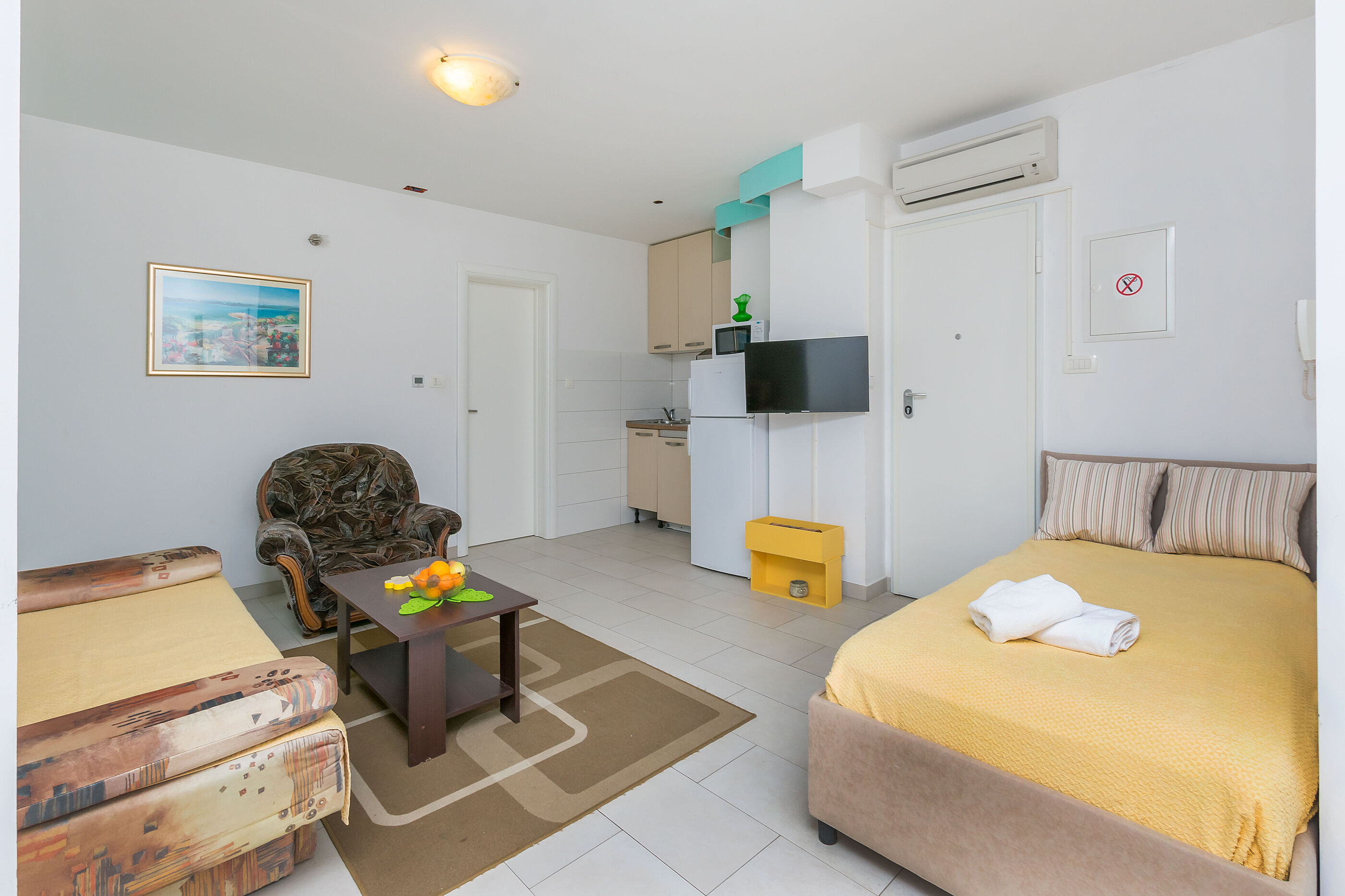 Apartments and Room Excelsior 83681-A1