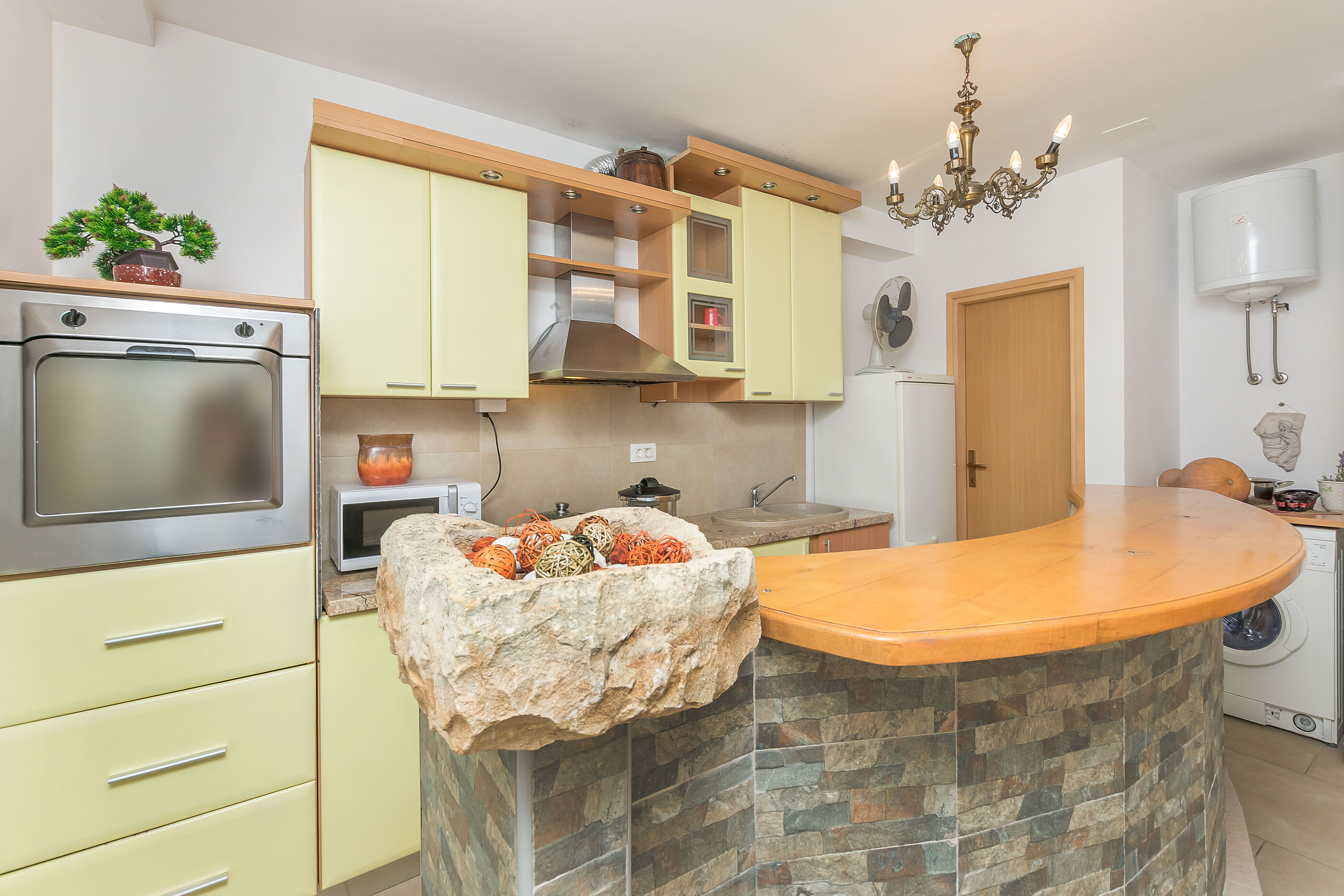Apartments and Room Excelsior 83681-A2