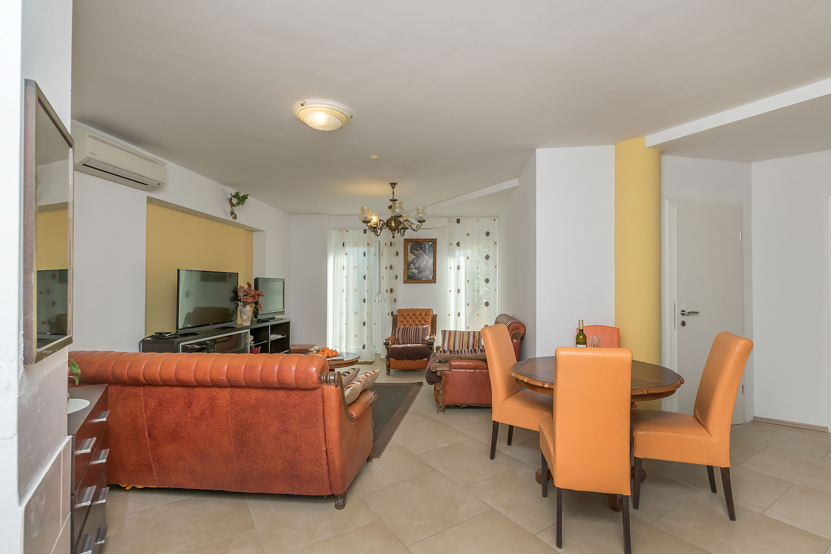 Apartments and Room Excelsior 83681-A2