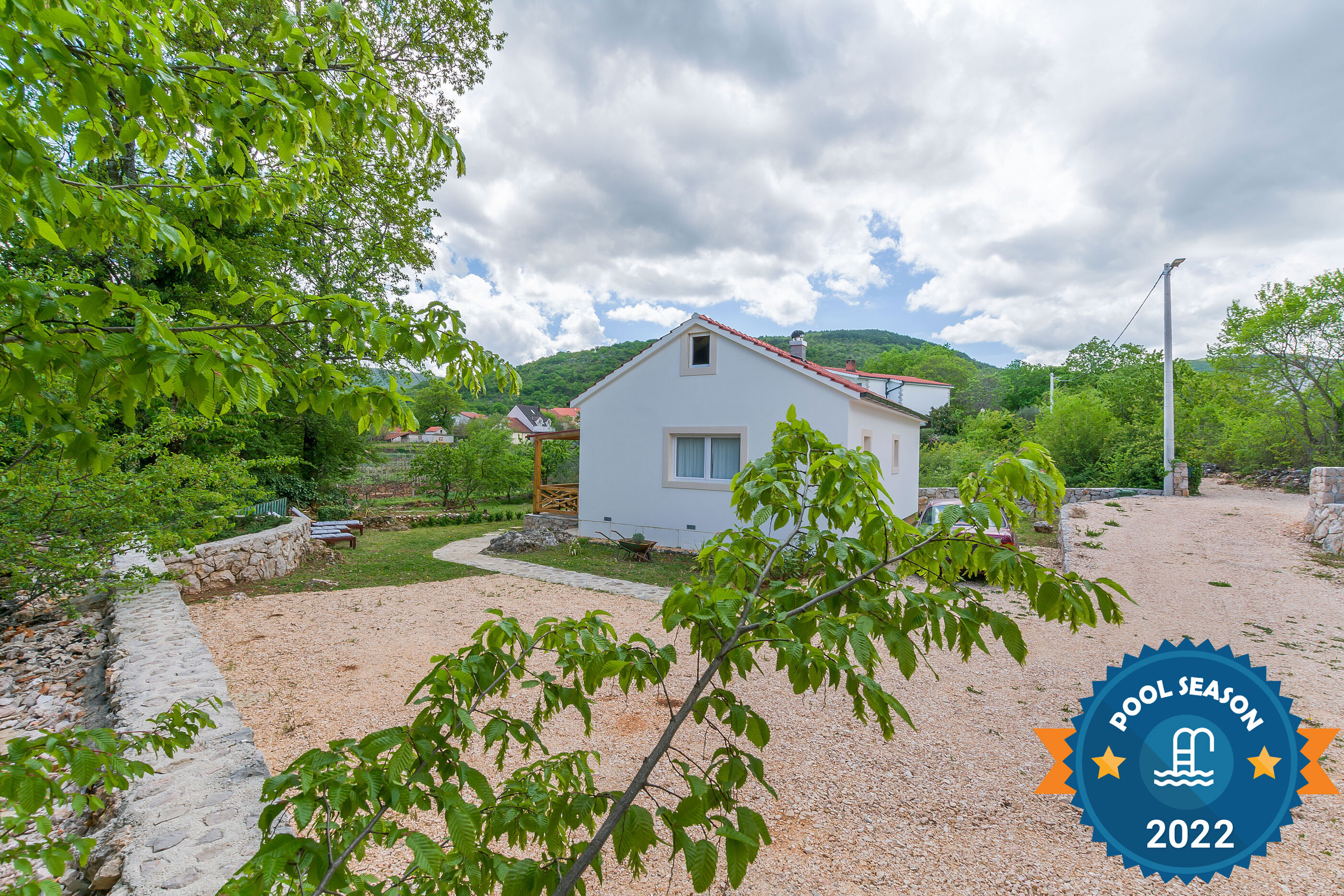 House Mali dvori 81161-K1