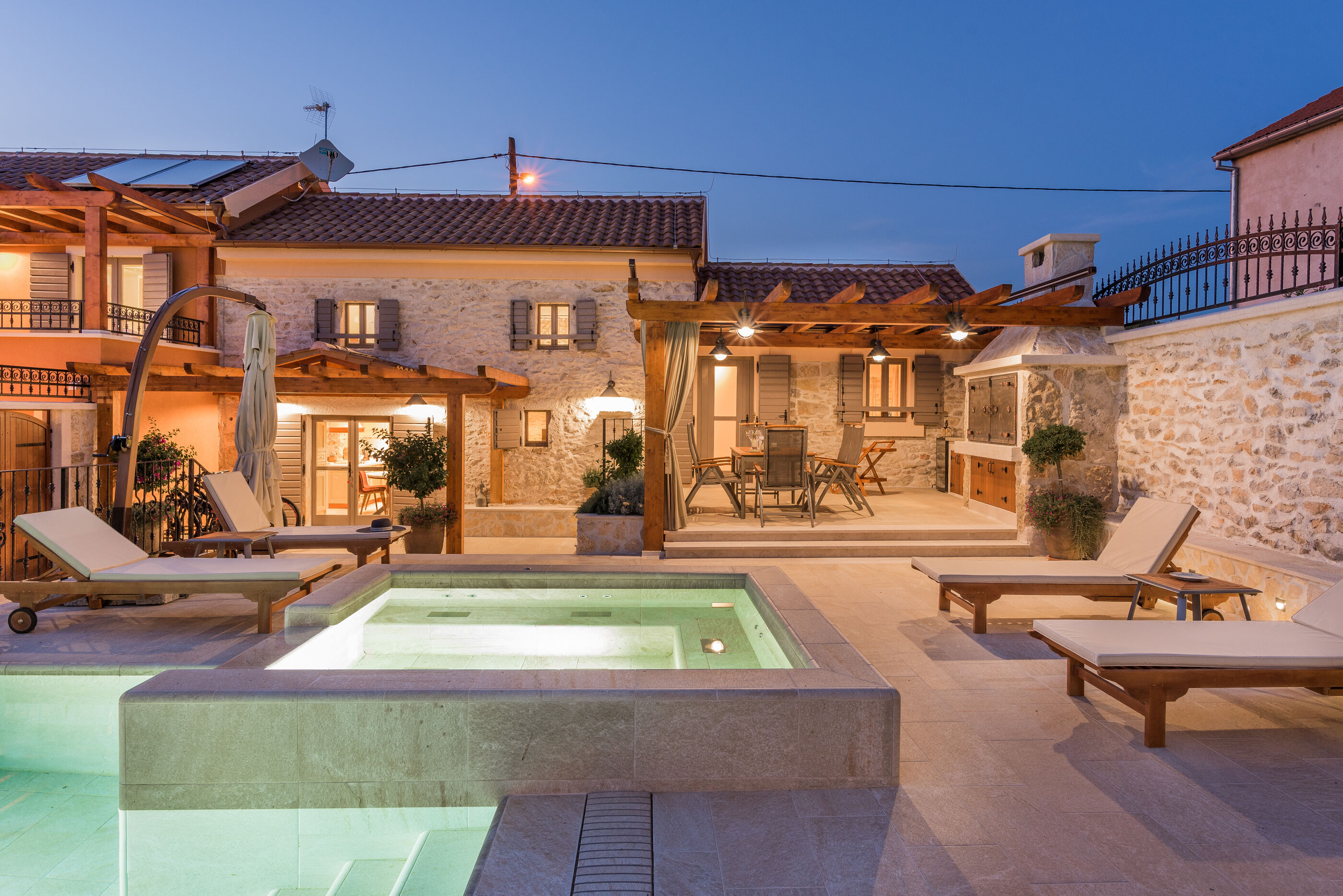 Villa Stone V9131-K1