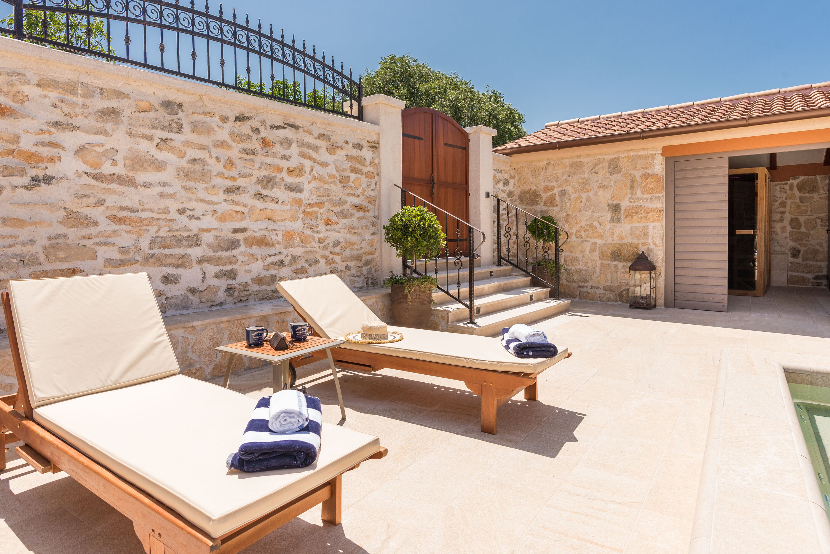 Villa Stone V9131-K1