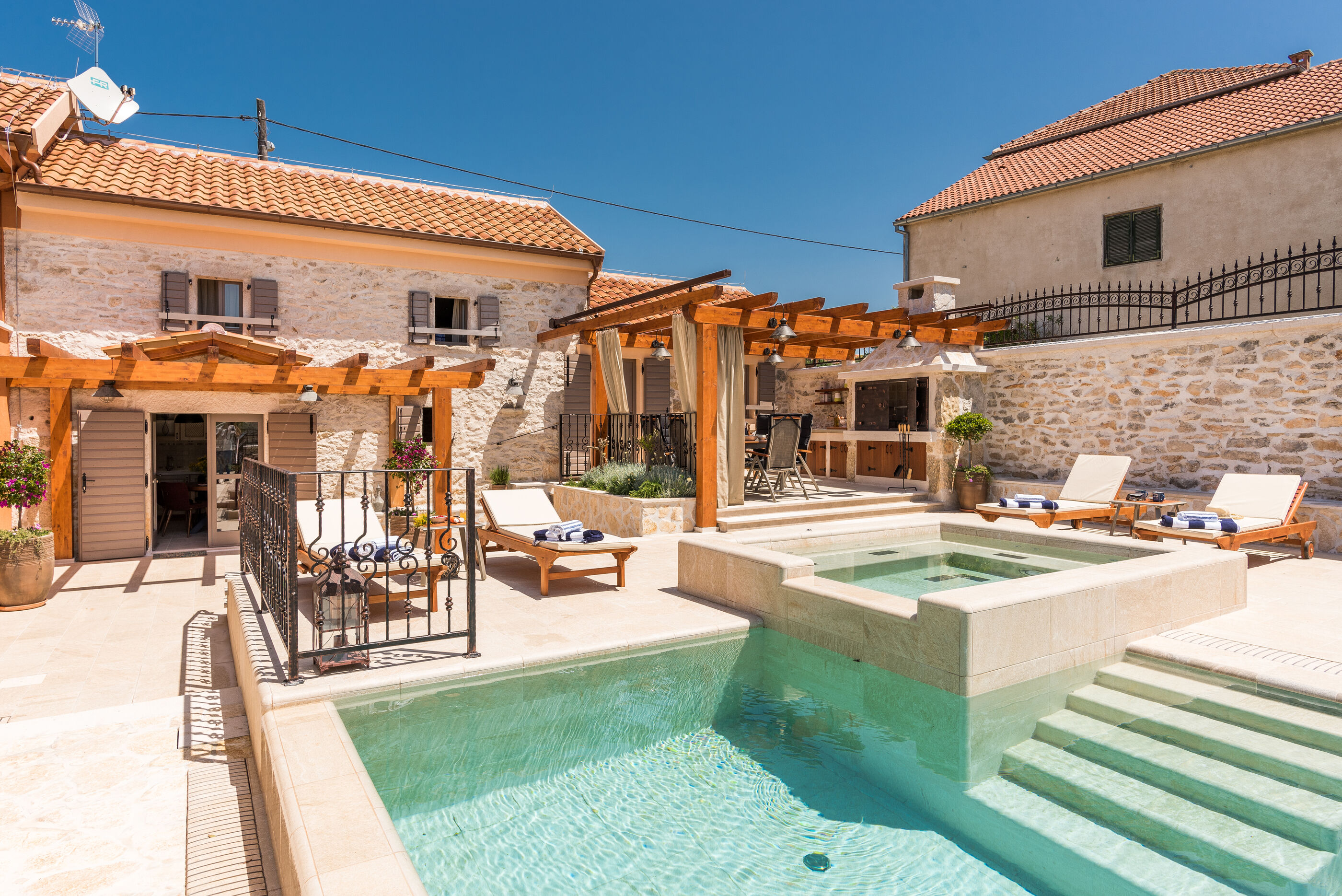 Villa Stone V9131-K1