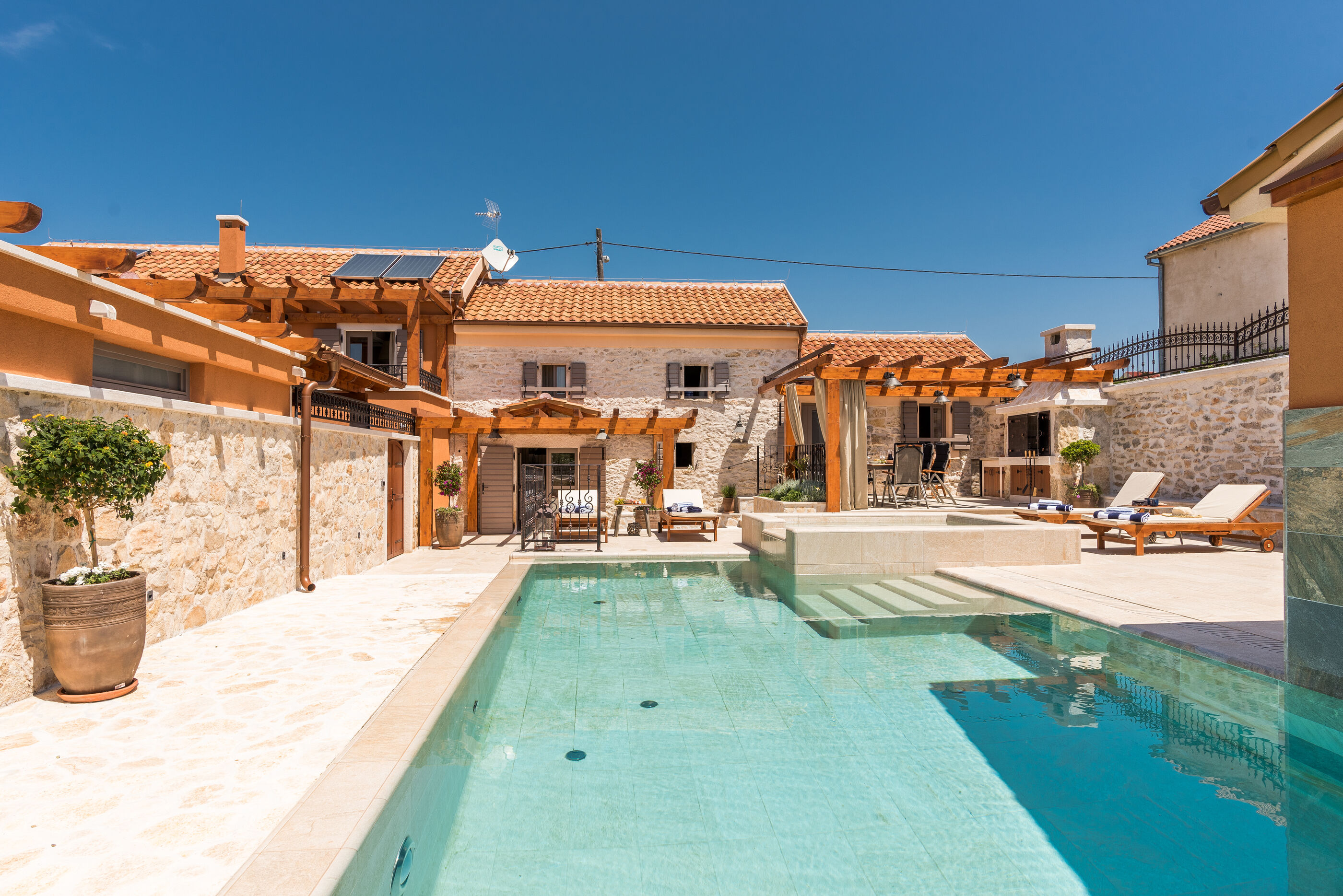 Villa Stone V9131-K1