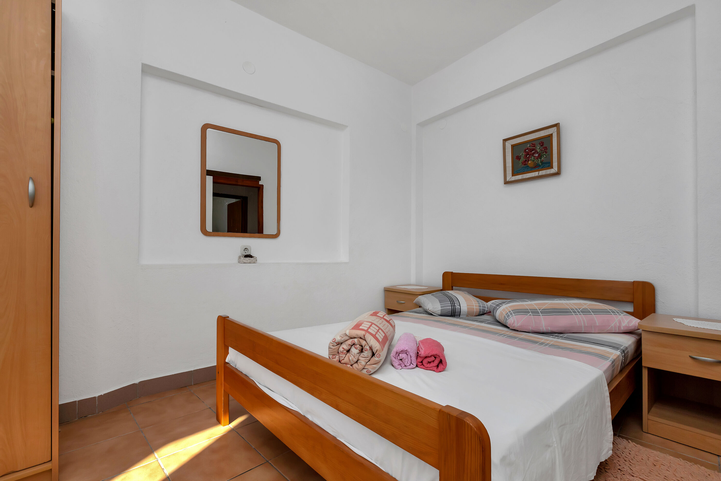 Apartments Robinzon Nikola 83741-A1