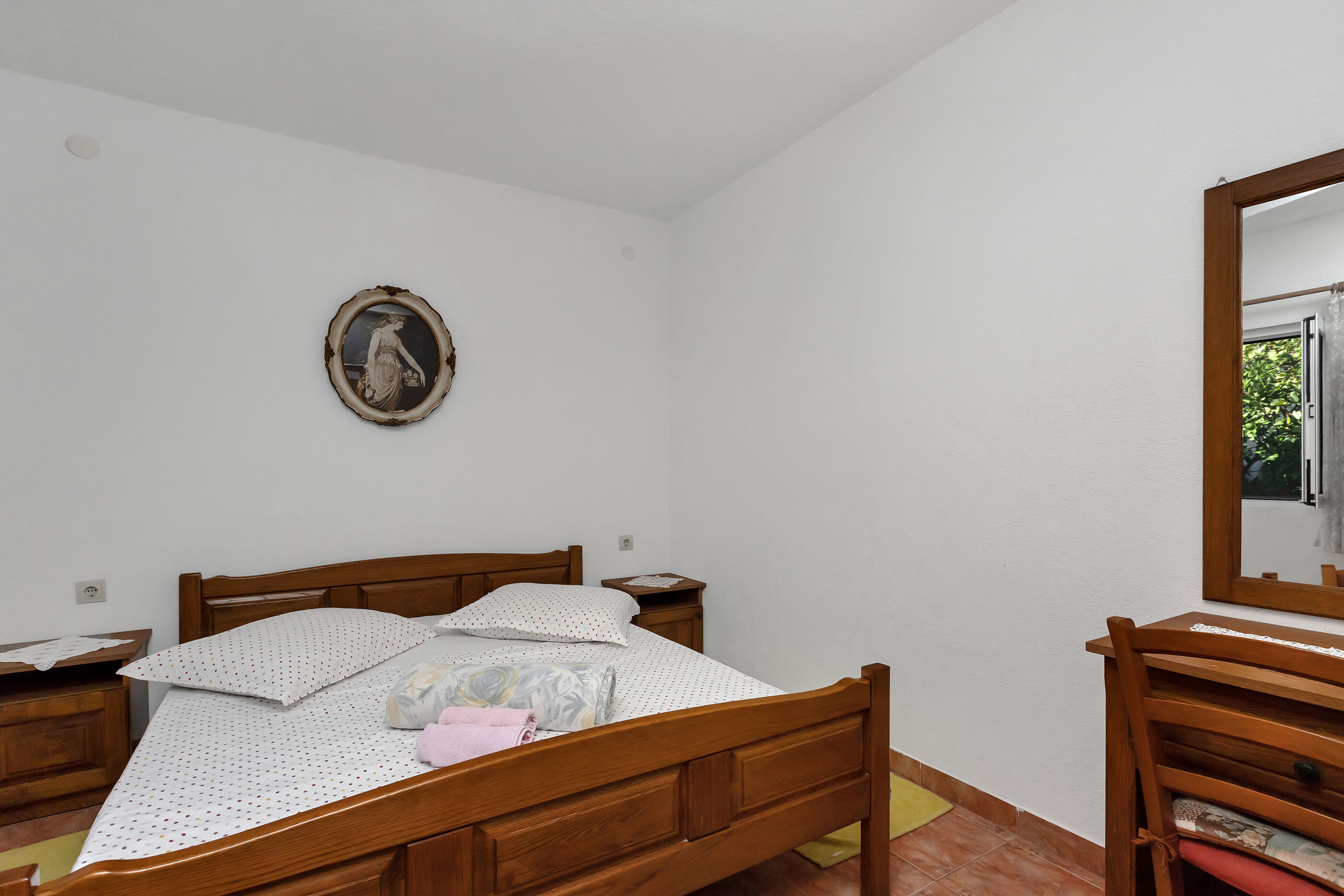 Apartments Robinzon Nikola 83741-A2