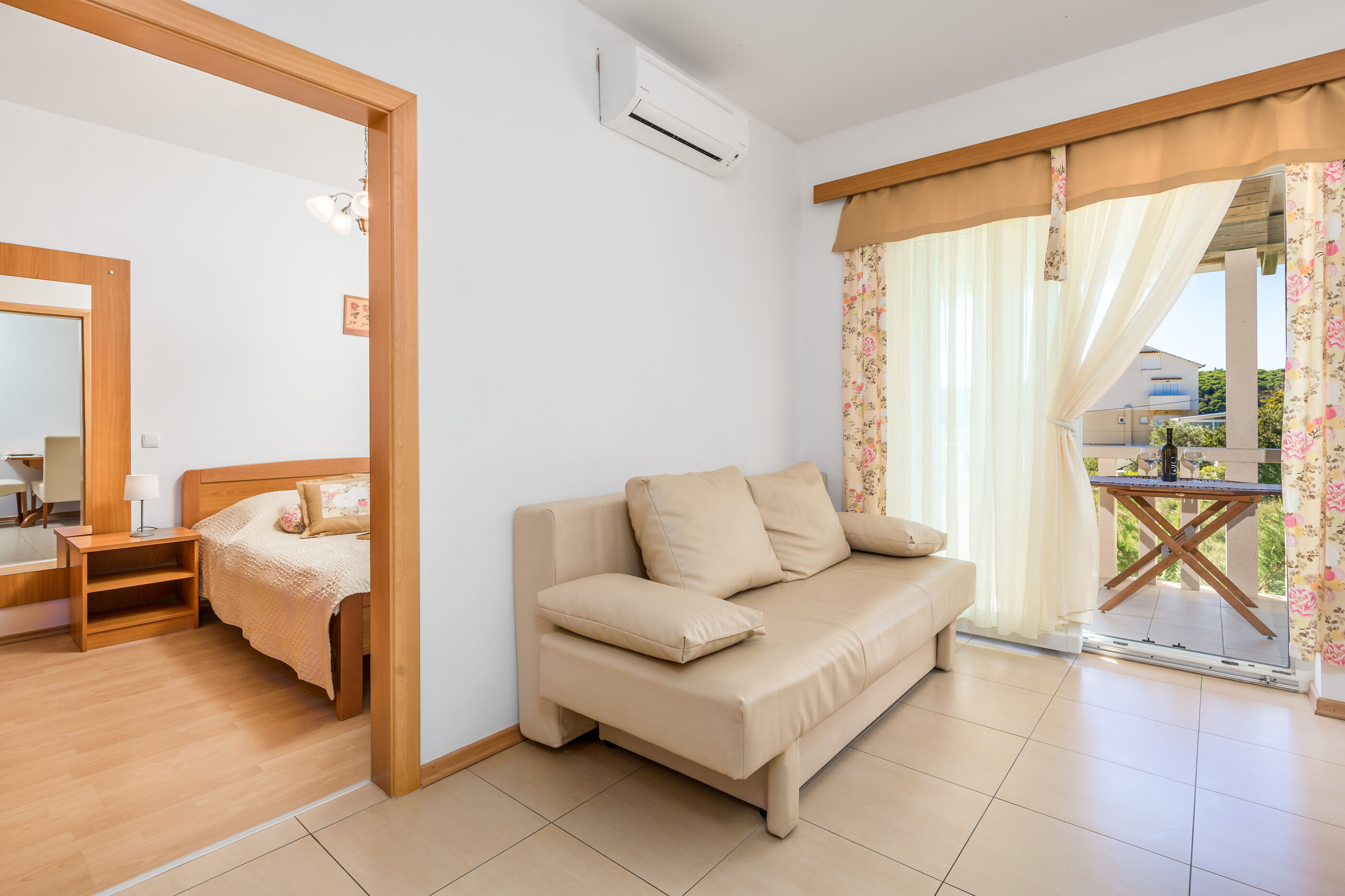 Apartments Pavica 15081-A3