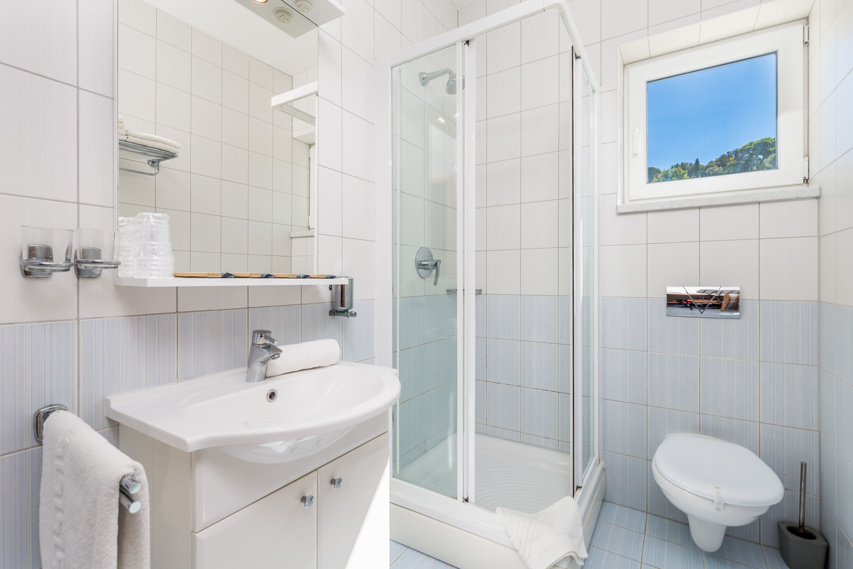 Apartments Ivan 15051-A1