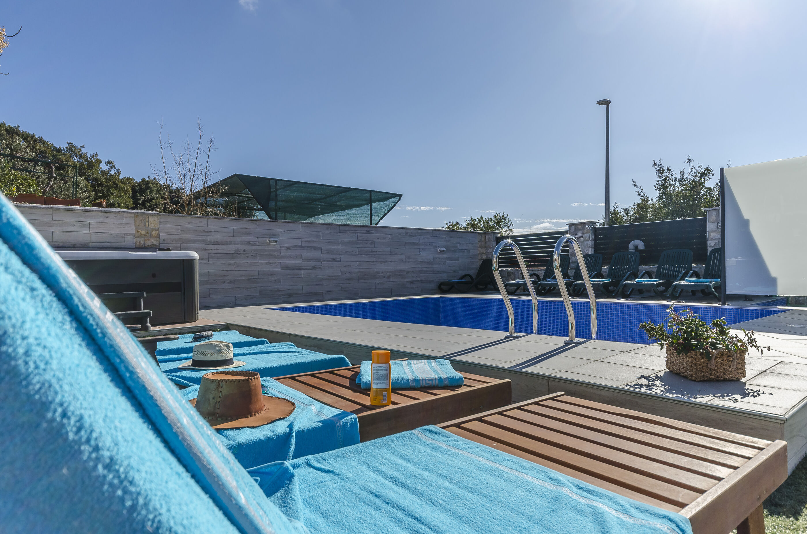 Apartments Villa AS Jezera 83591-A6