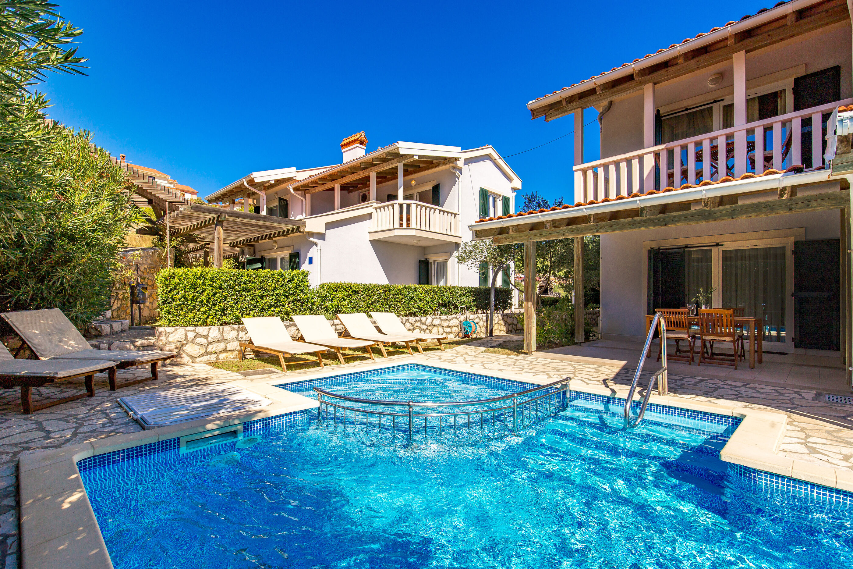 Apartments Mihaela A2