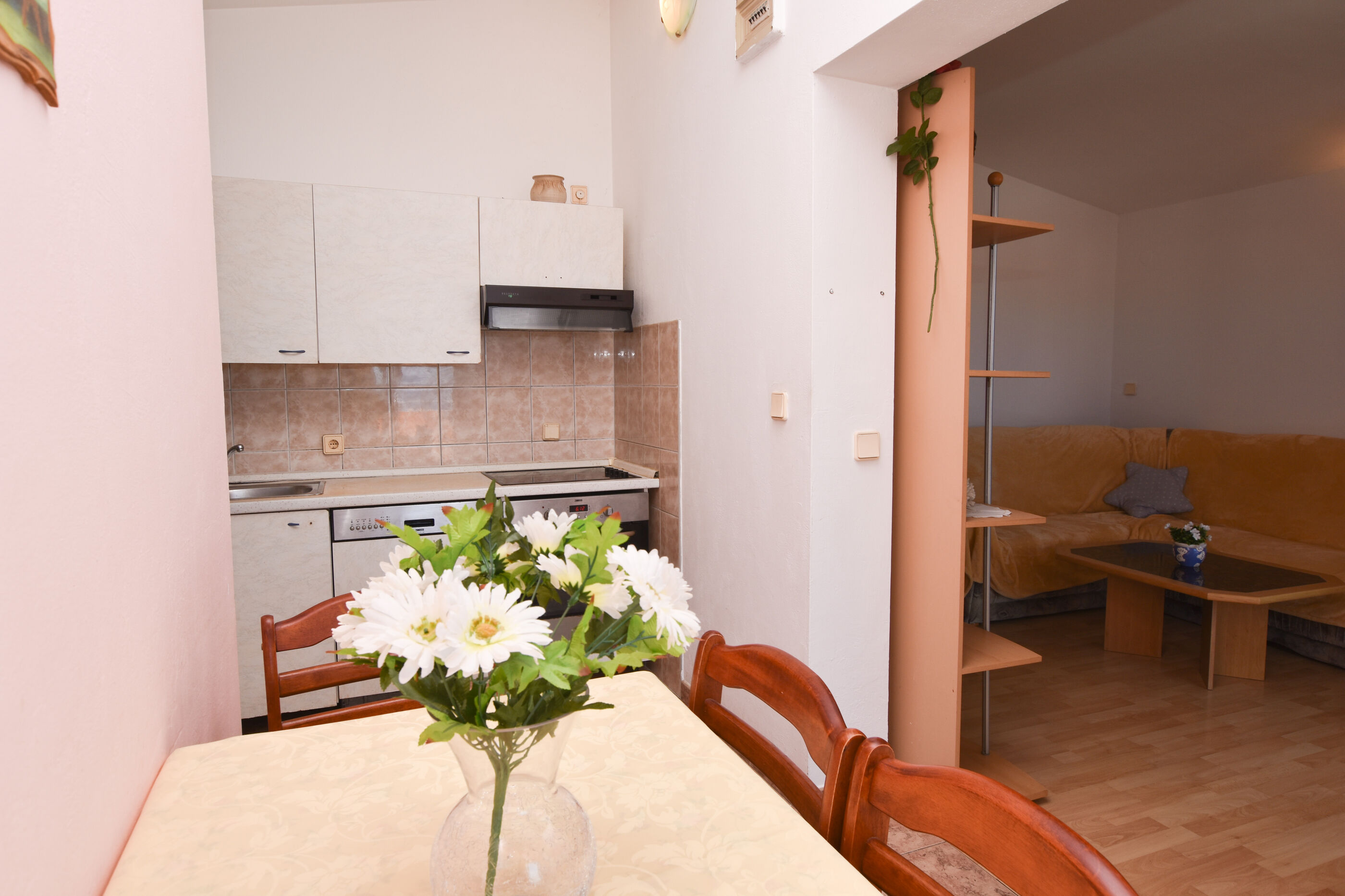 Apartments Djiko 51961-A1