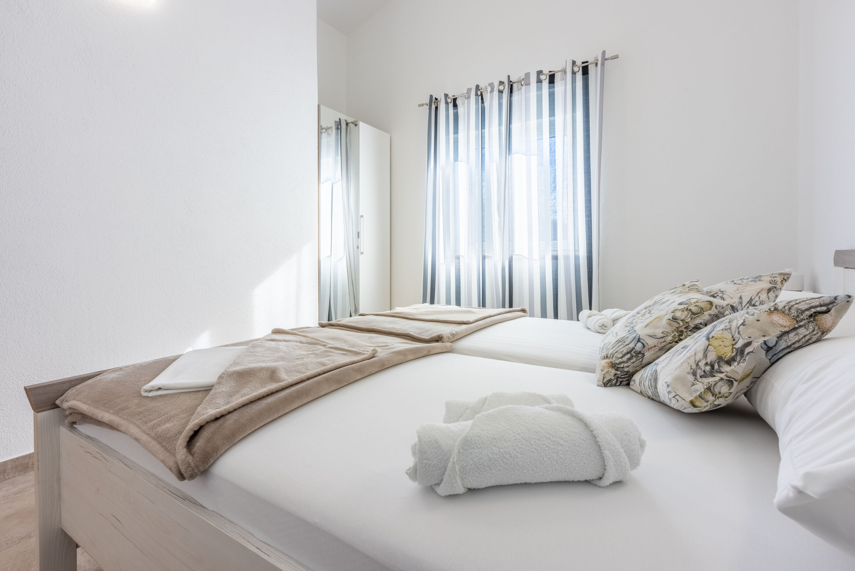Apartments Porto 62786-A3