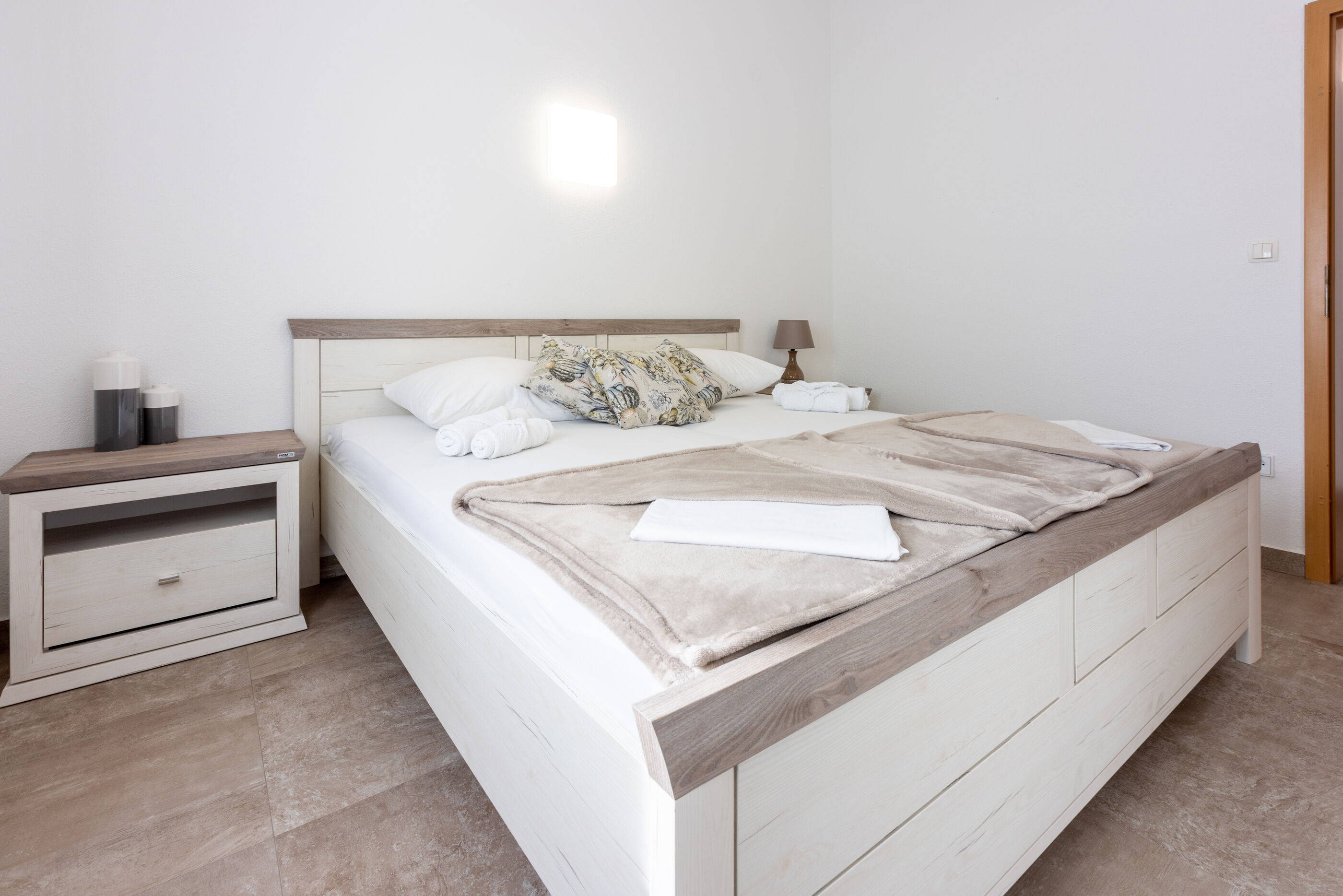 Apartments Porto 62786-A3