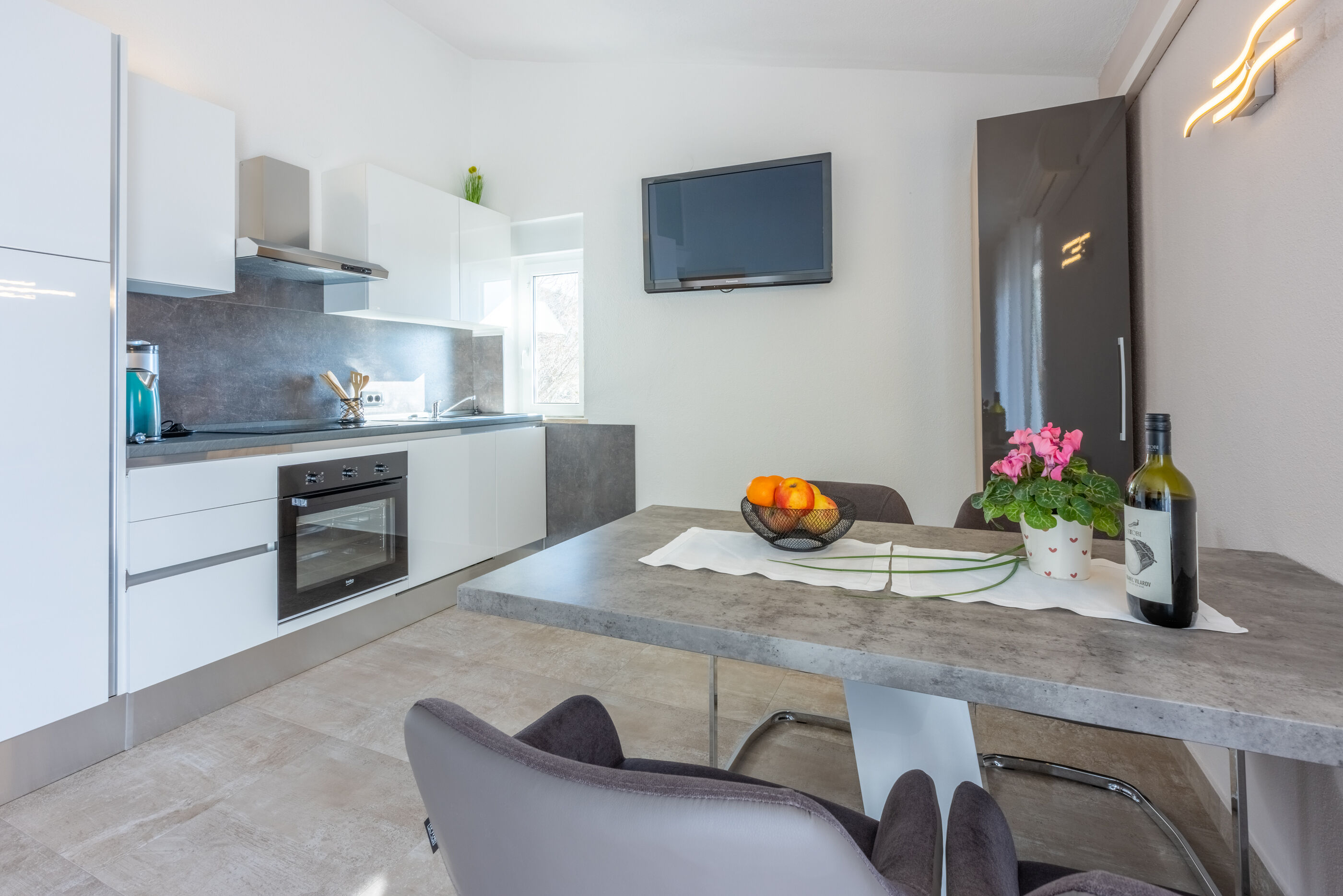 Apartments Porto 62786-A3