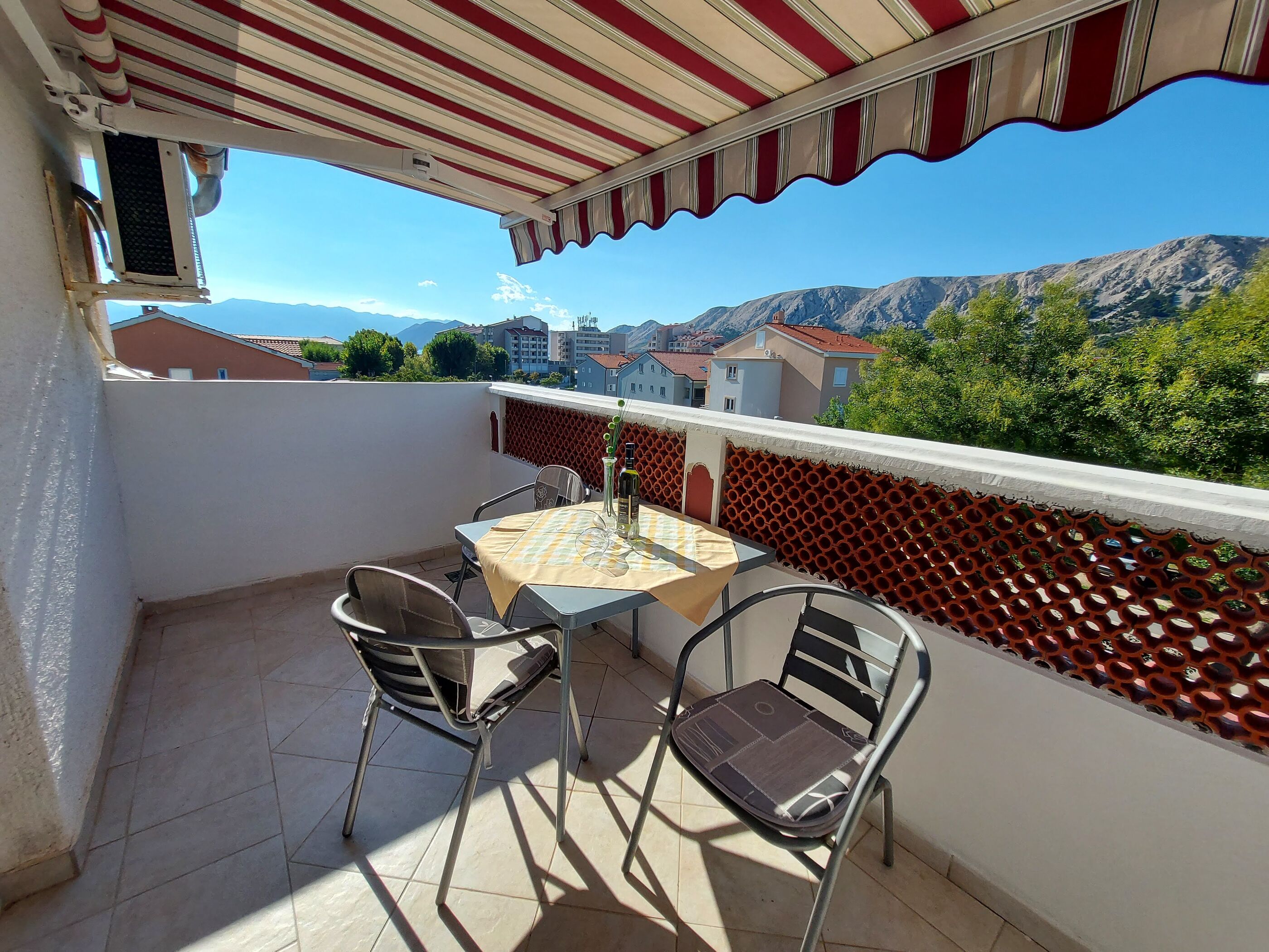 Apartments Istria Baska 77772-A1