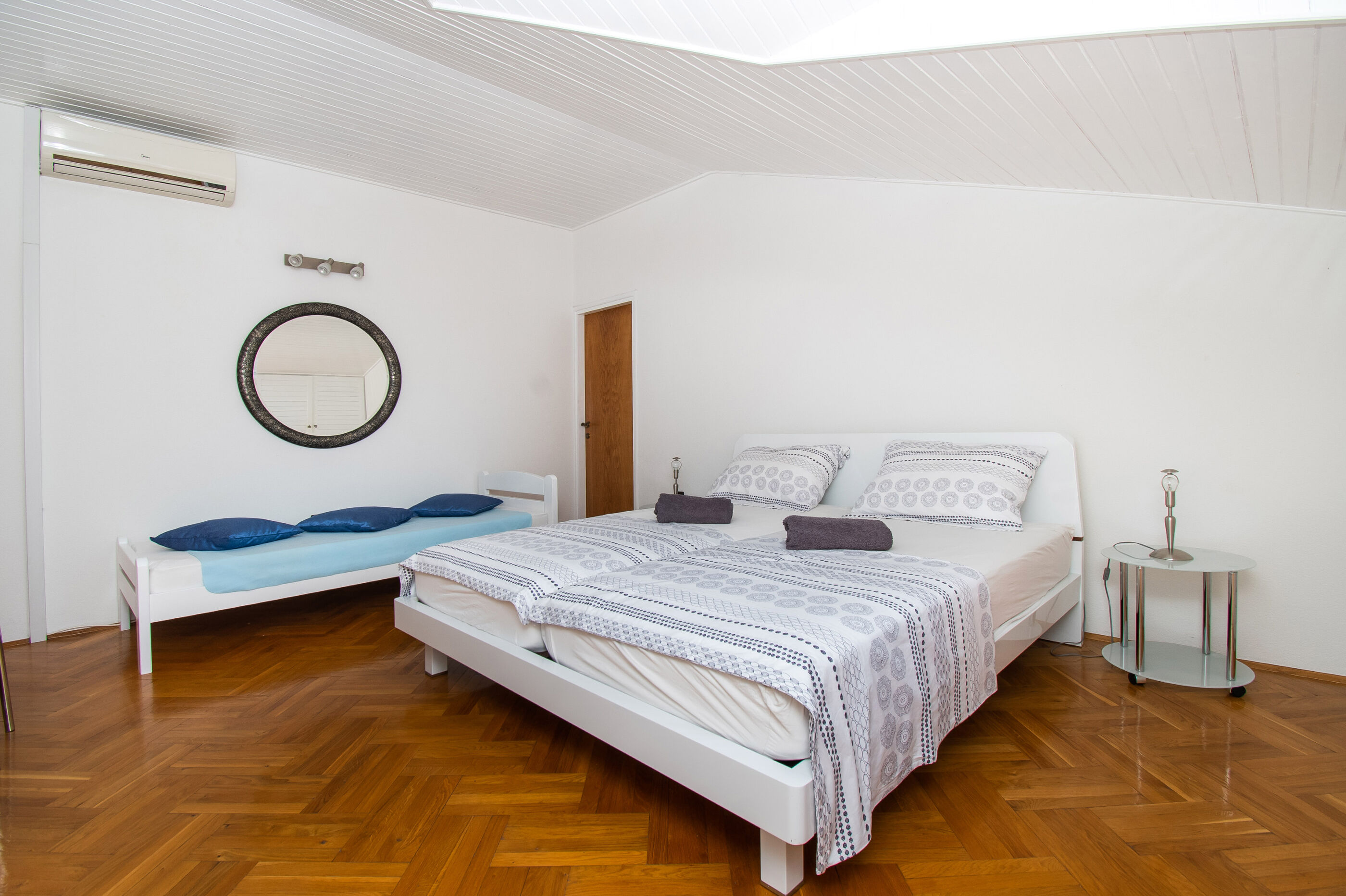 Apartments and Room Agiss with pool 83371-S1