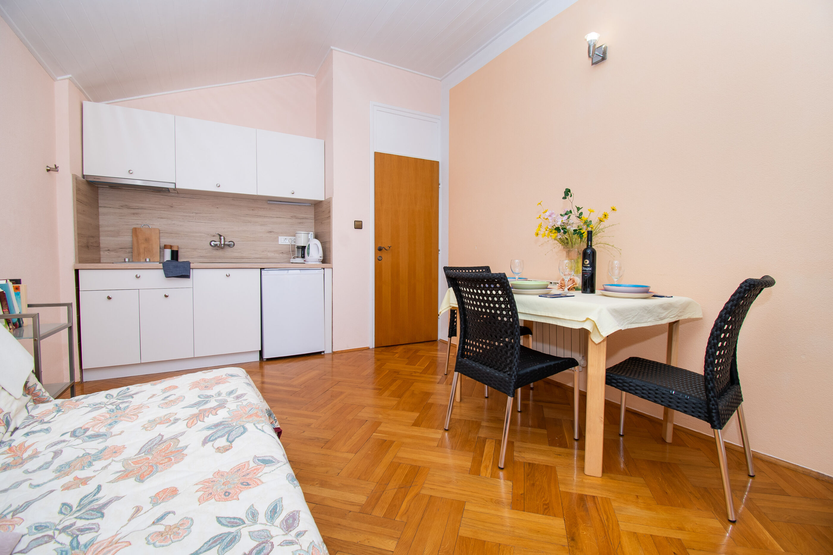 Apartments and Room Agiss with pool 83371-A1