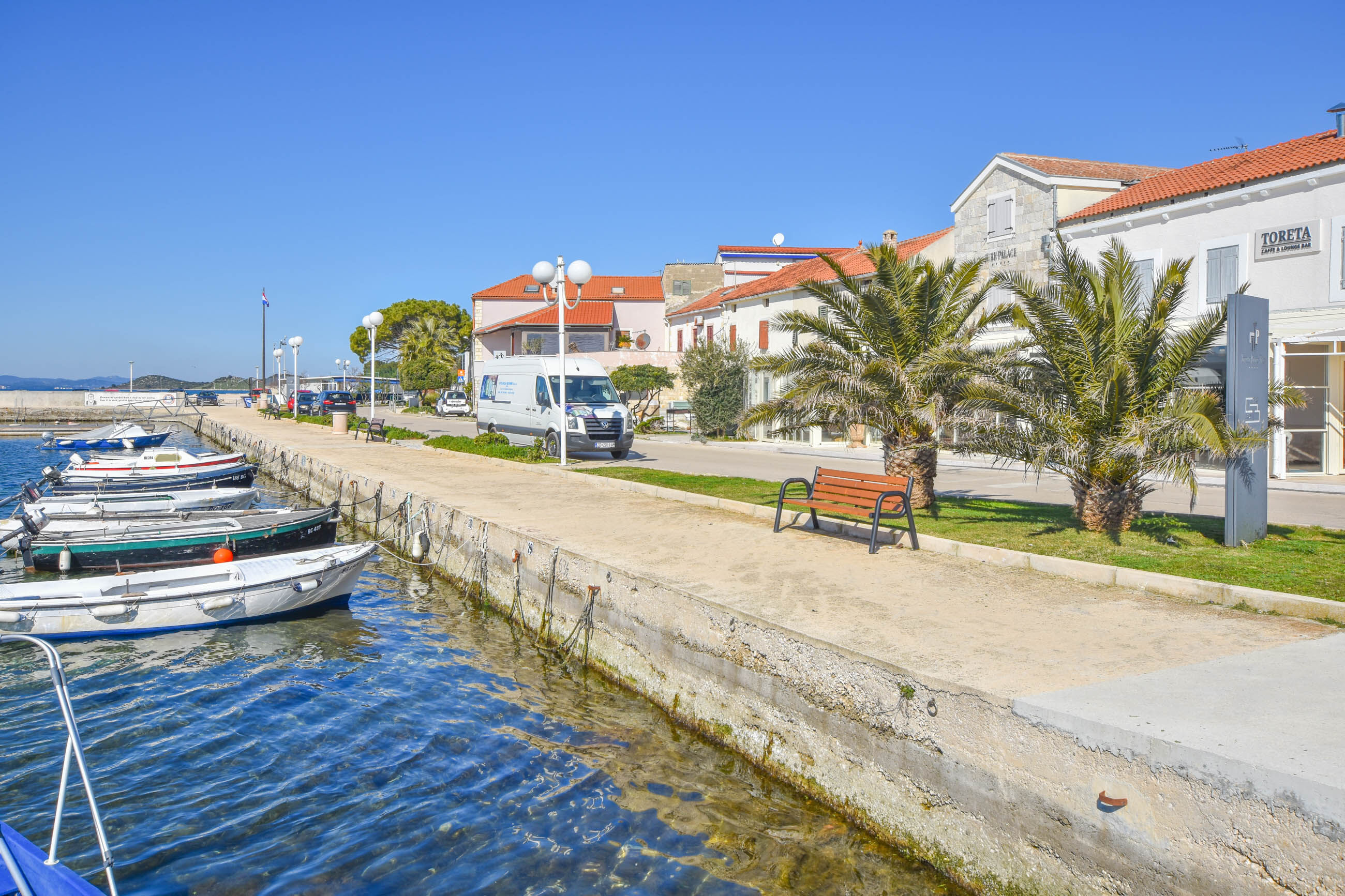 Apartment Sterna 84001-A1