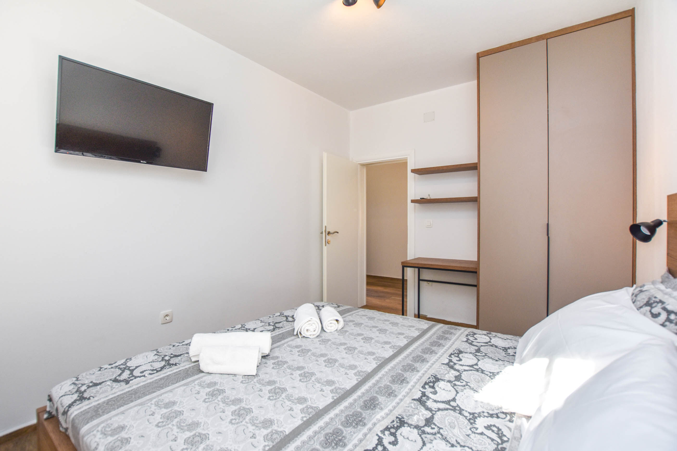 Apartment Sterna 84001-A1