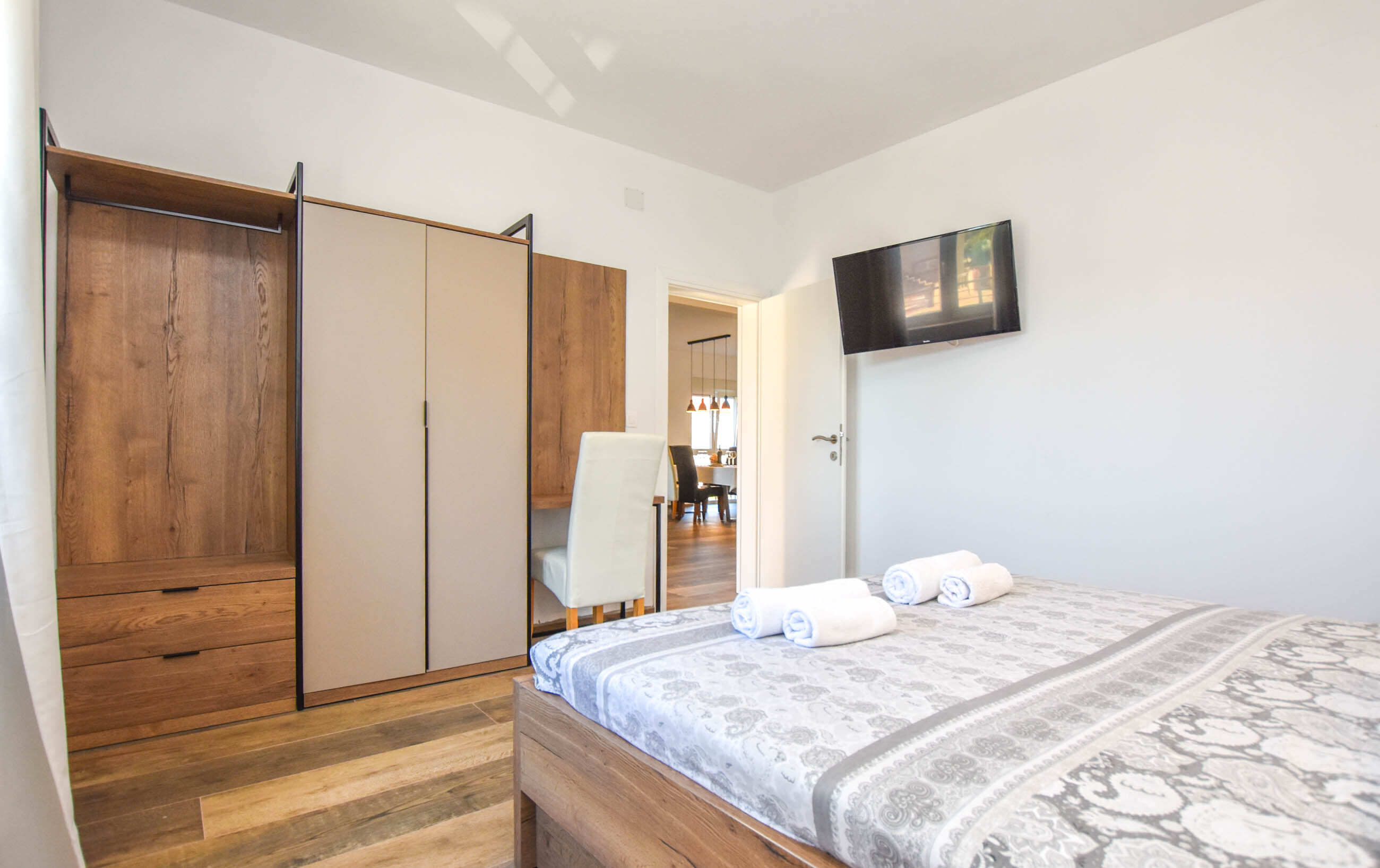 Apartment Sterna 84001-A1