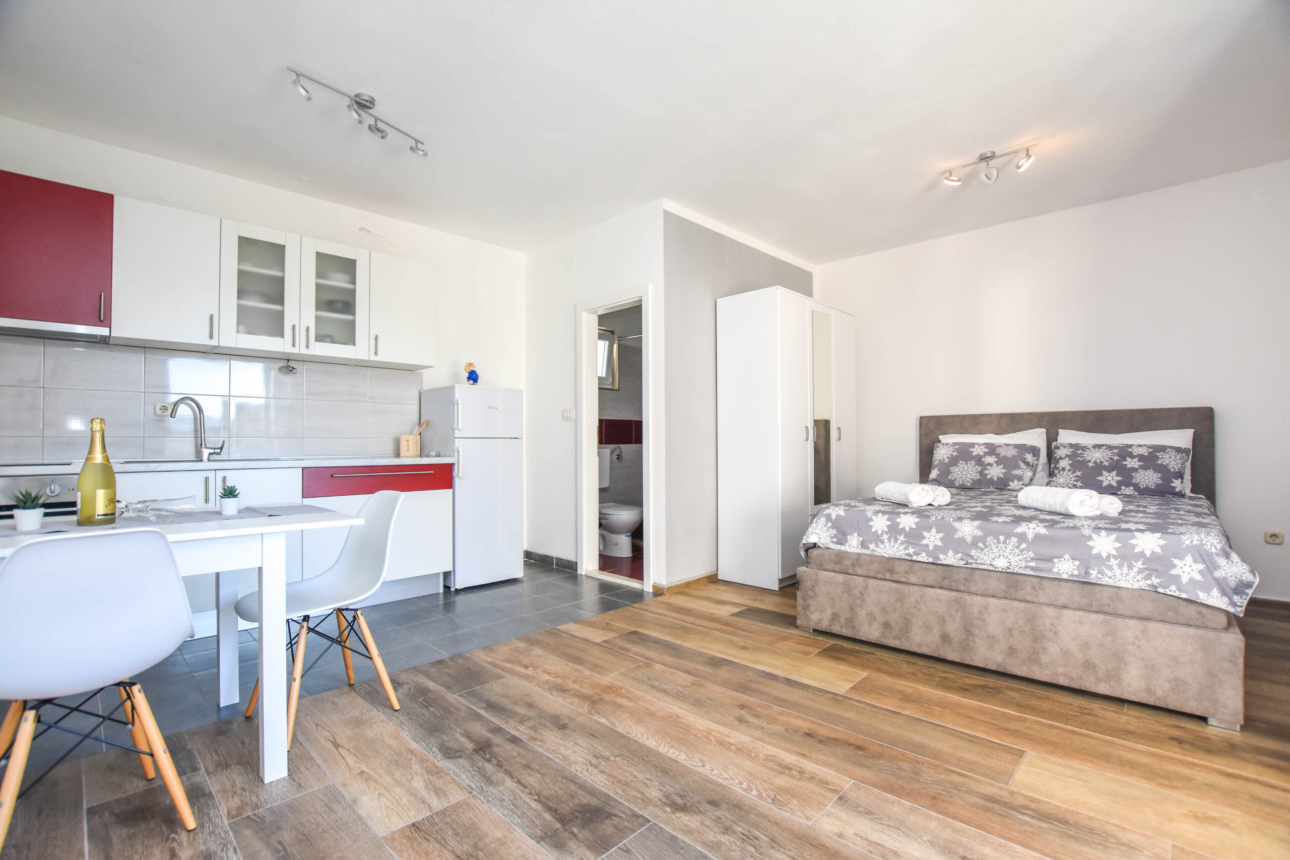 Apartment Sterna 84001-A3