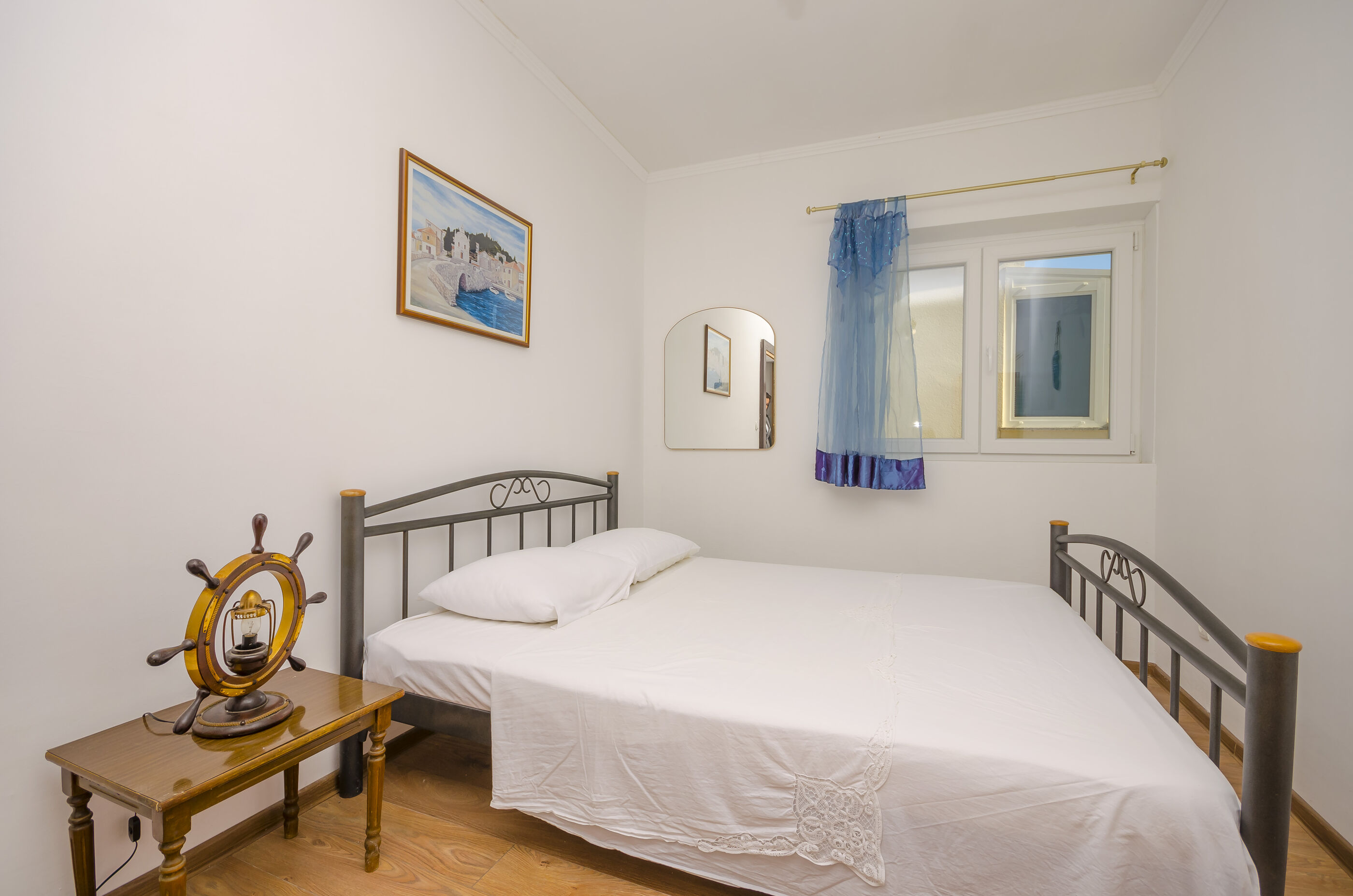 Apartment By the sea 83561-A1