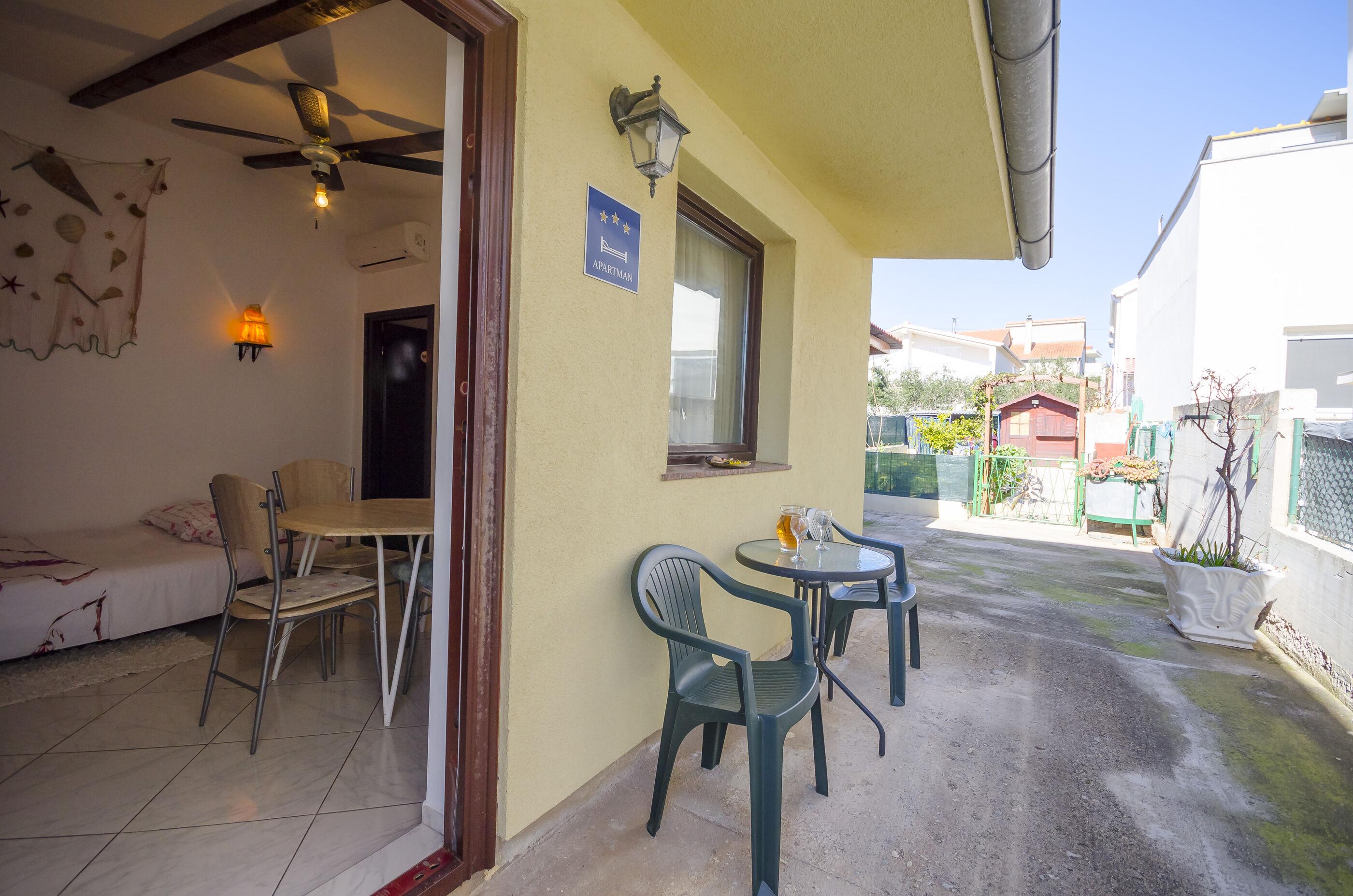 Apartment By the sea 83561-A1